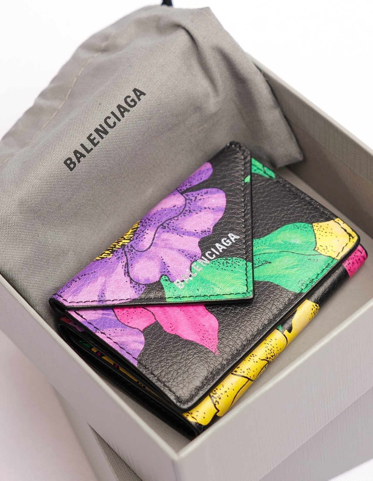 Acheter du luxe authentique en Martinique : La Belle Boutique vous garantit des articles certifiés - La Belle Boutique