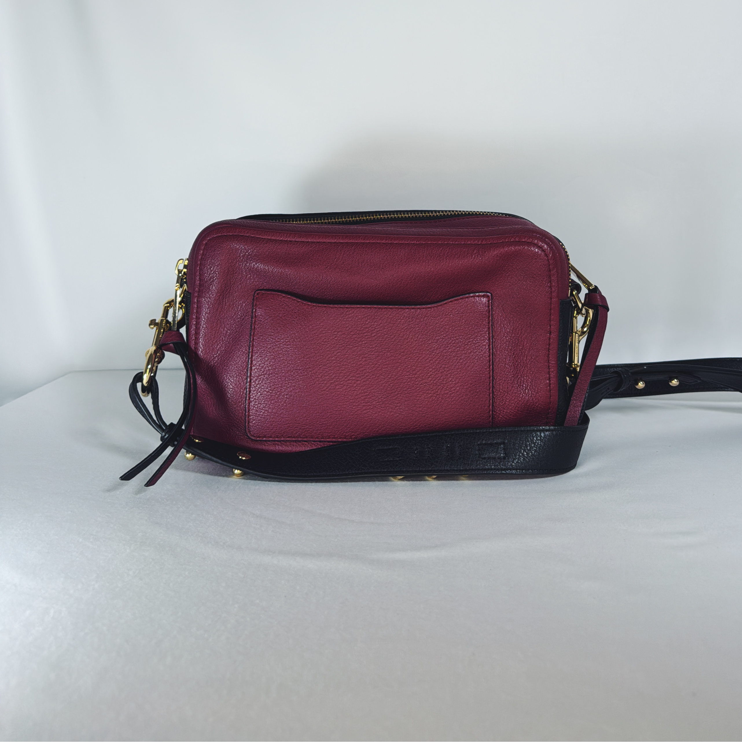 Marc Jacobs The Softshot 27 Crossbody Bag bordeaux