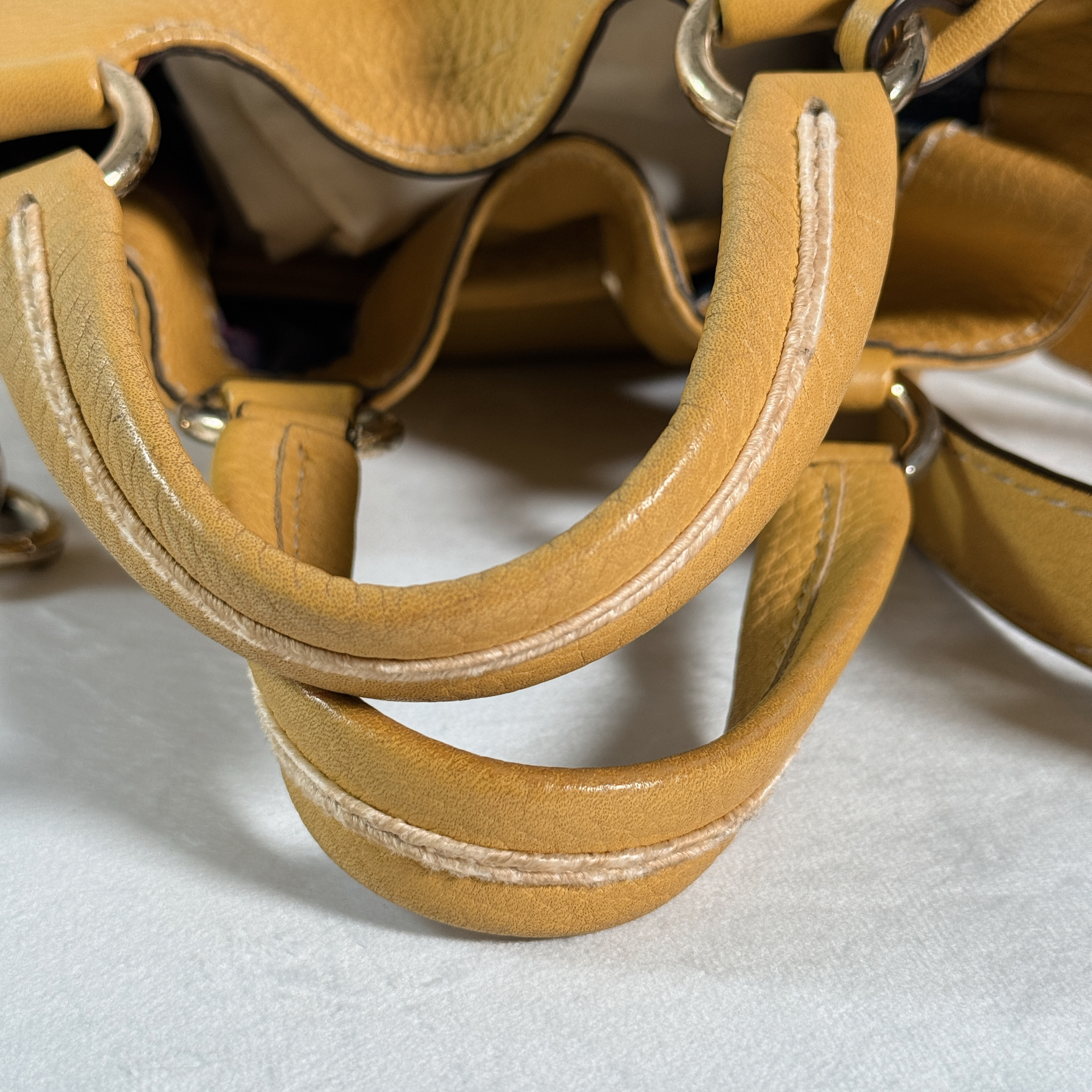 SAC SEAU LANCEL PREMIER FLIRT S - CUIR GRAINE MOUTARDE