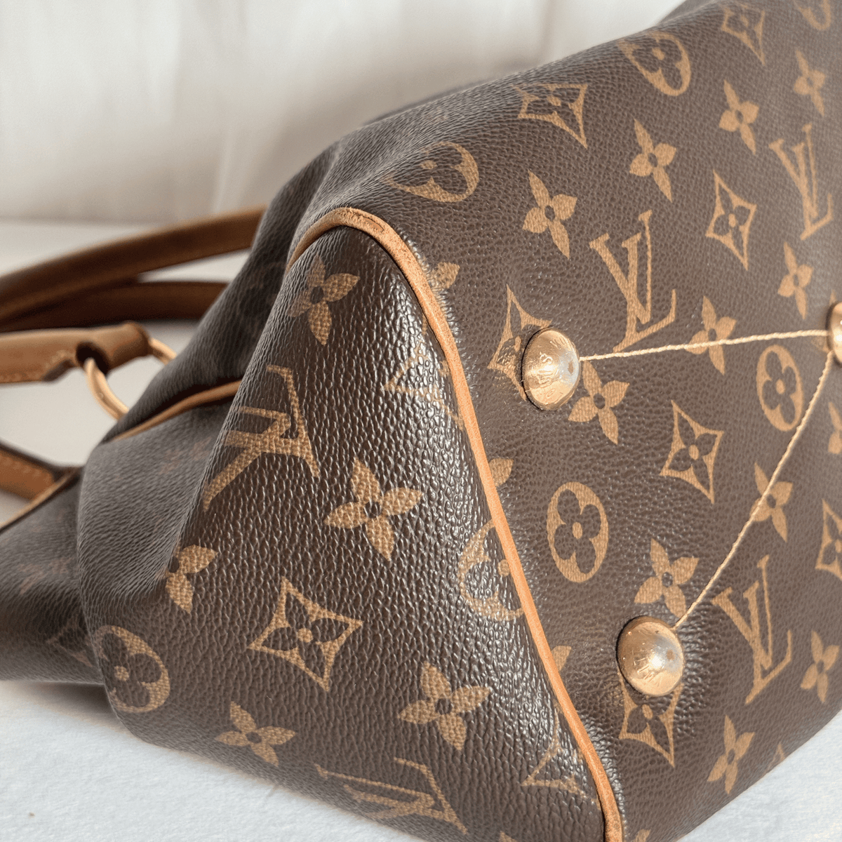 LOUIS VUITTON - SAC À MAIN TIVOLI PM - TOILE MONOGRAMME - VINTAGE - La Belle Boutique