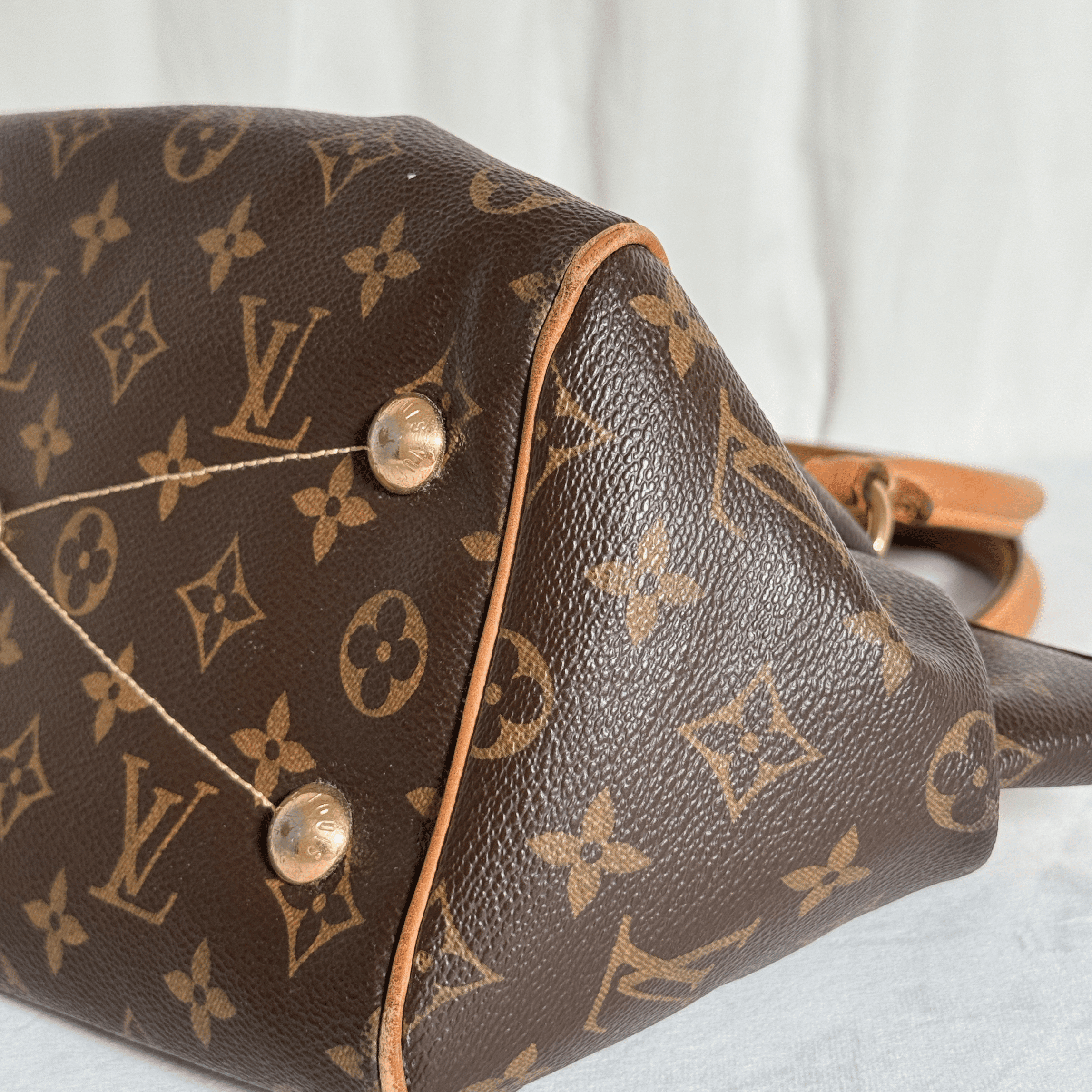 LOUIS VUITTON - SAC À MAIN TIVOLI PM - TOILE MONOGRAMME - VINTAGE - La Belle Boutique