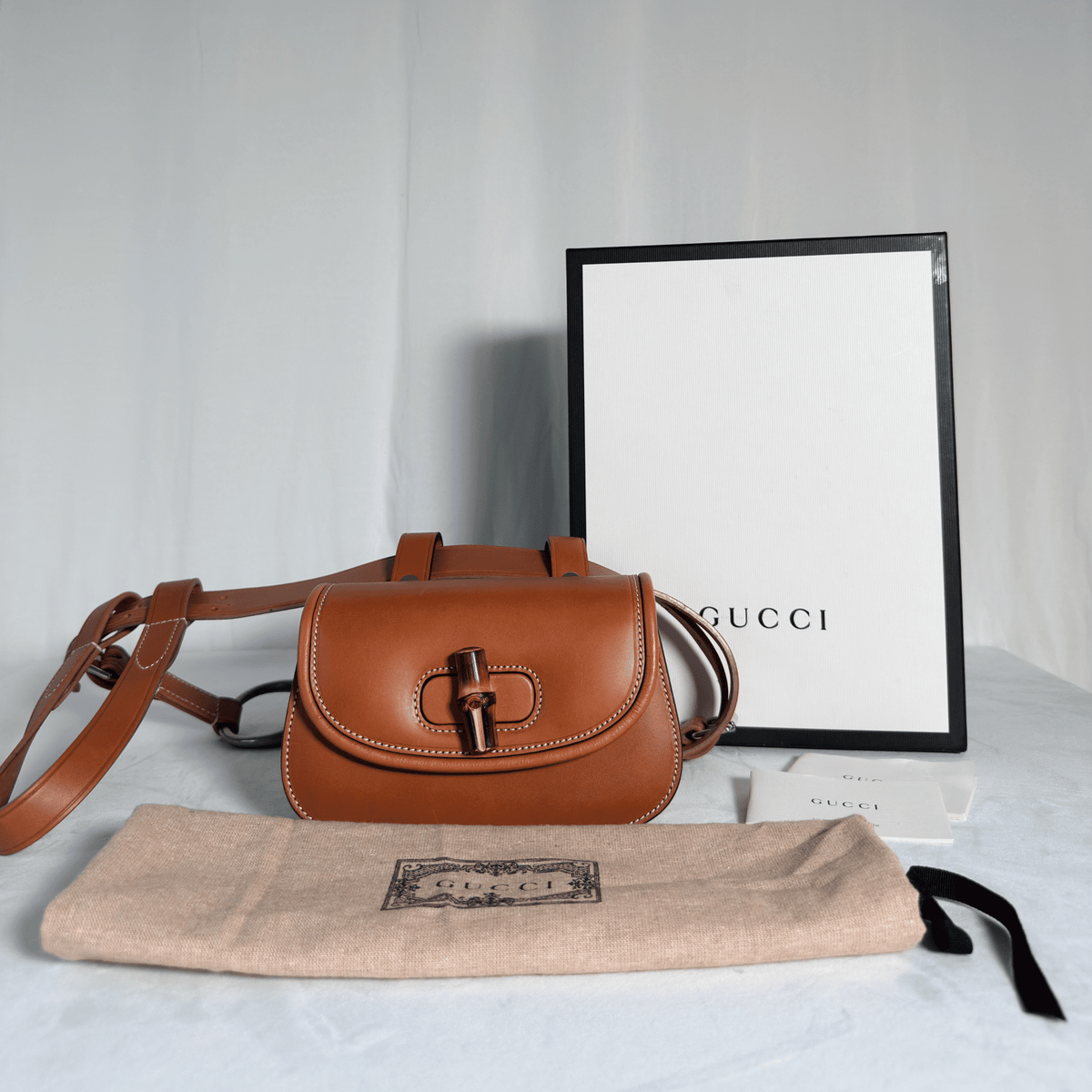 GUCCI - SAC CEINTURE BAMBOO 1947 - CUIR LISSE COGNAC - QUINCAILLERIE GUN-METAL - La Belle Boutique