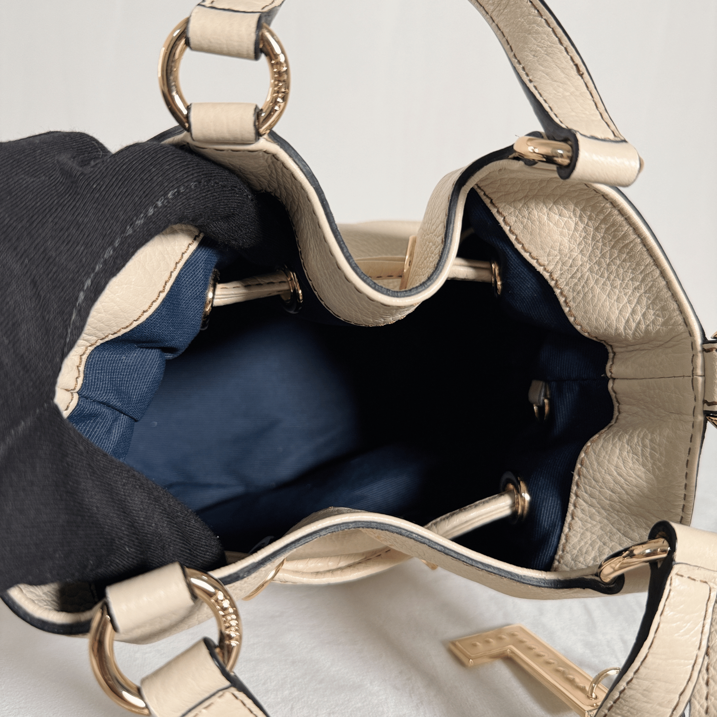 SAC SEAU LANCEL PREMIER FLIRT – TAILLE S – CUIR GRAINE CREME/ ECRU