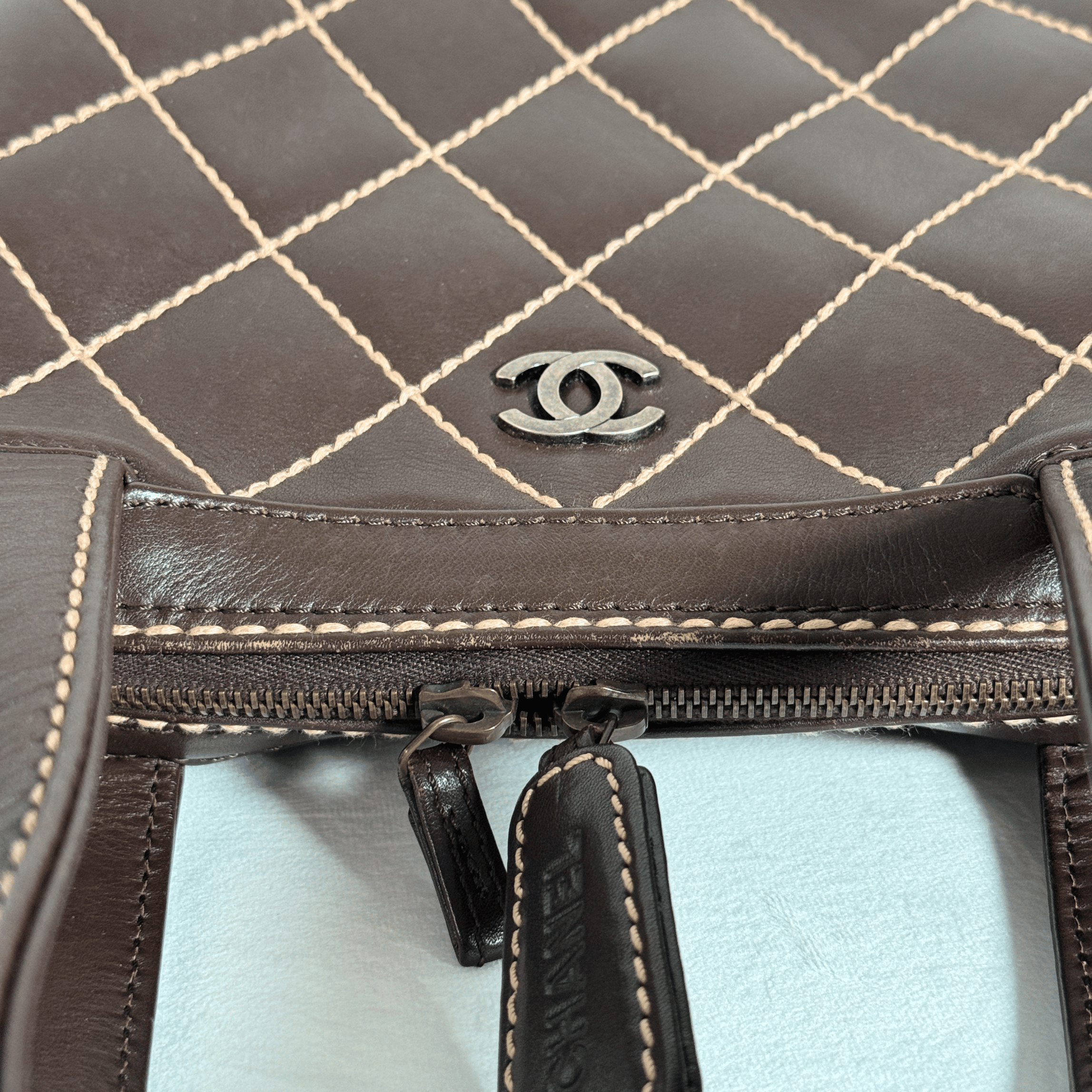 CHANEL - WILD STITCH HANDBAG - CUIR MARRON VINTAGE