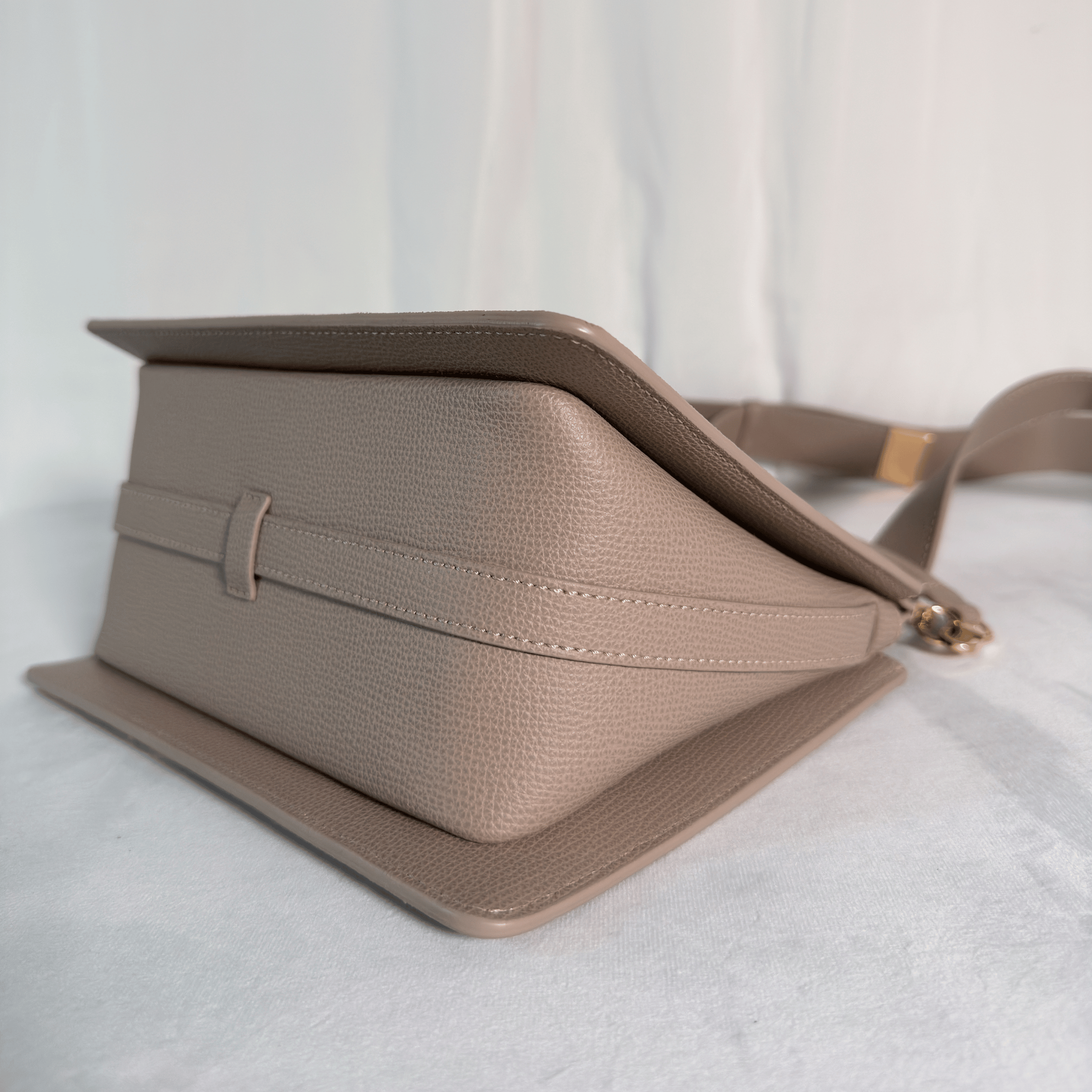 POLENE - SAC NUMERO SEPT - CUIR GRAINE TAUPE