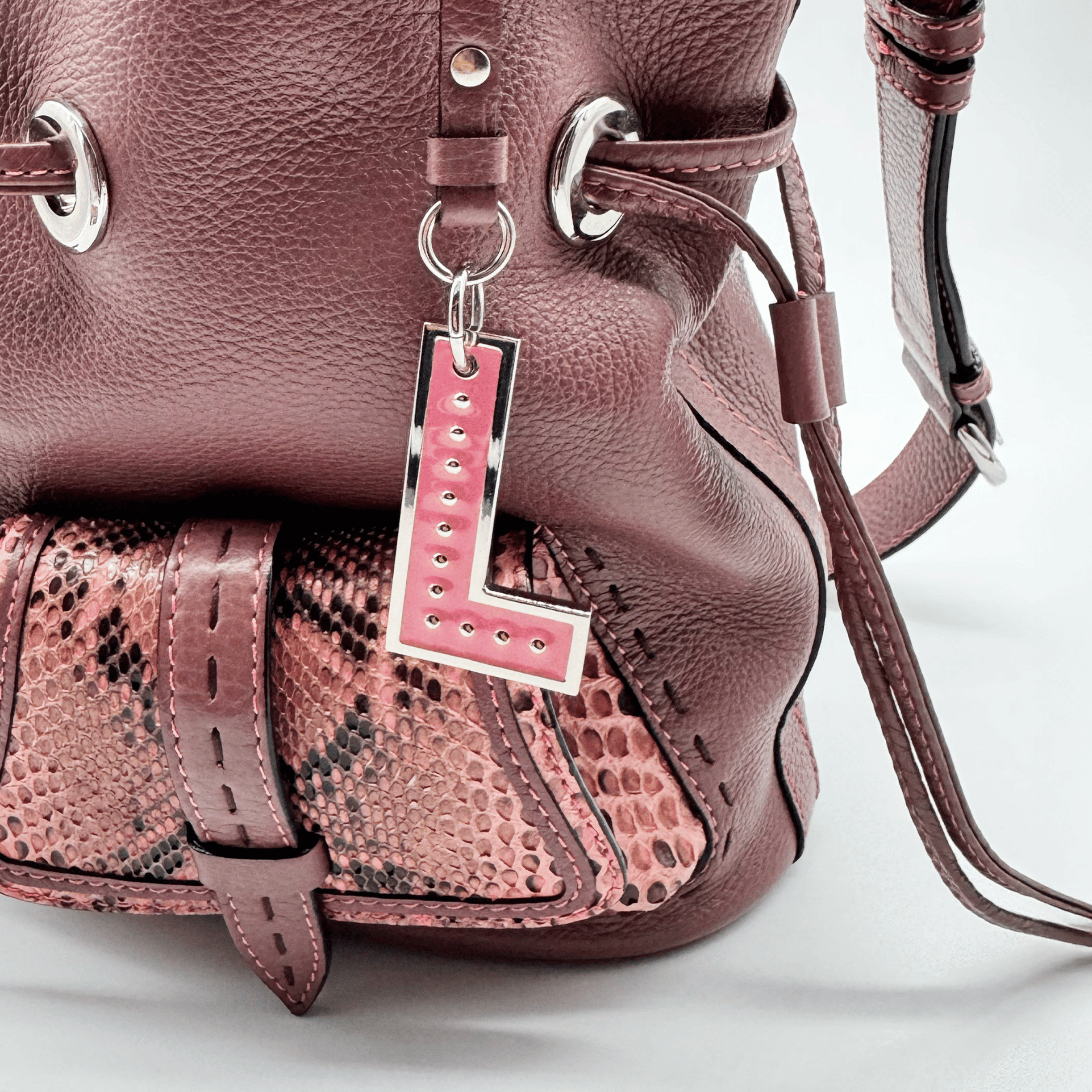 SAC SEAU LANCEL PREMIER FLIRT TAILLE M EN CUIR GRAINÉ ROSE - La Belle Boutique