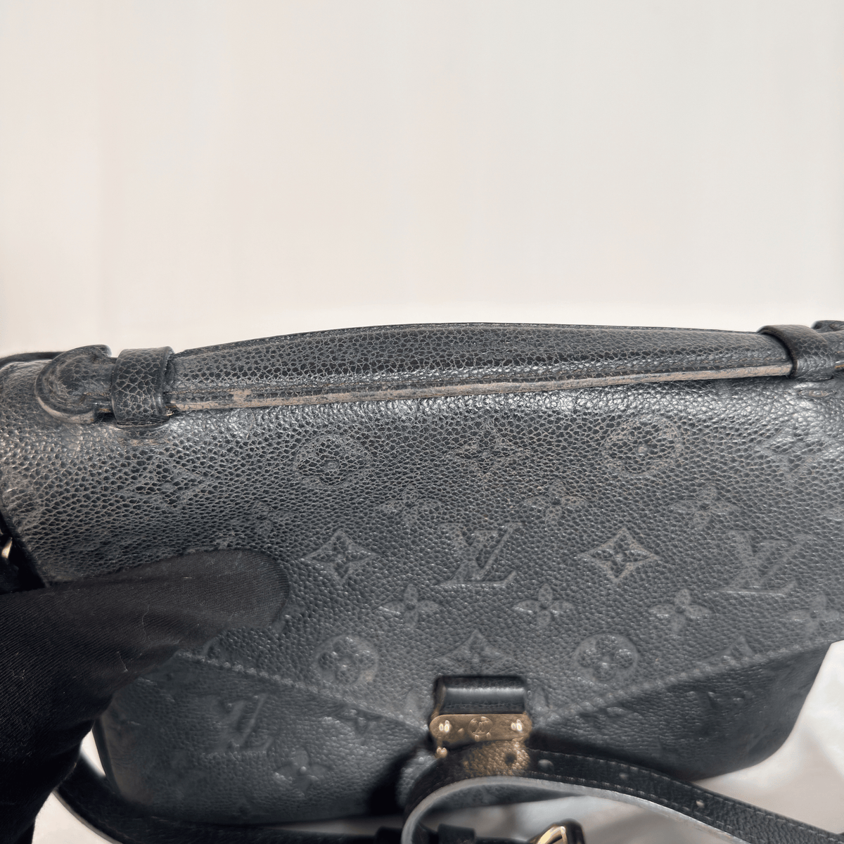 LOUIS VUITTON - POCHETTE METIS - CUIR MONOGRAM EMPREINTE NOIR