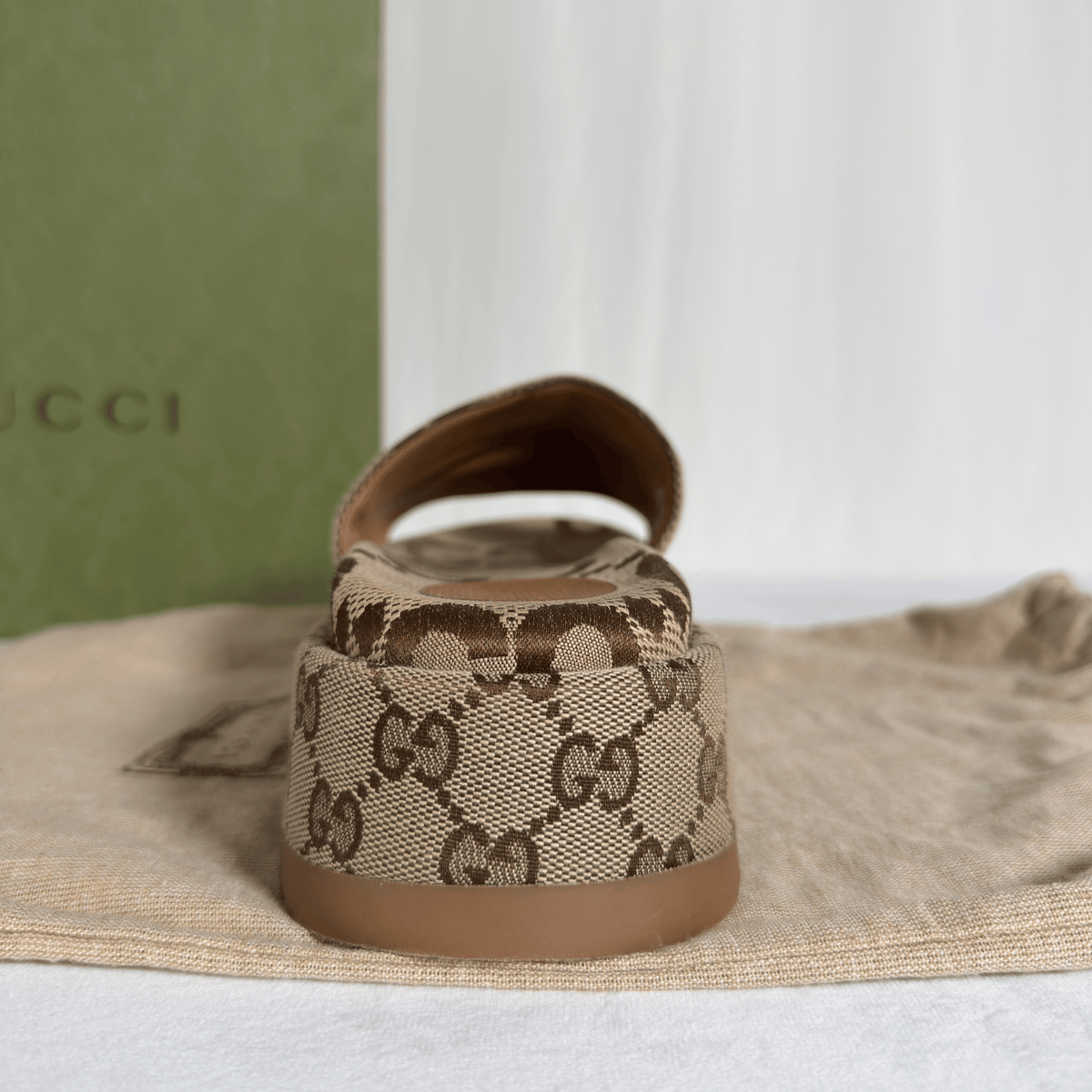SANDALES À PLATEFORME GUCCI JUMBO GG - TOILE BEIGE/MARRON - TAILLE 39,5