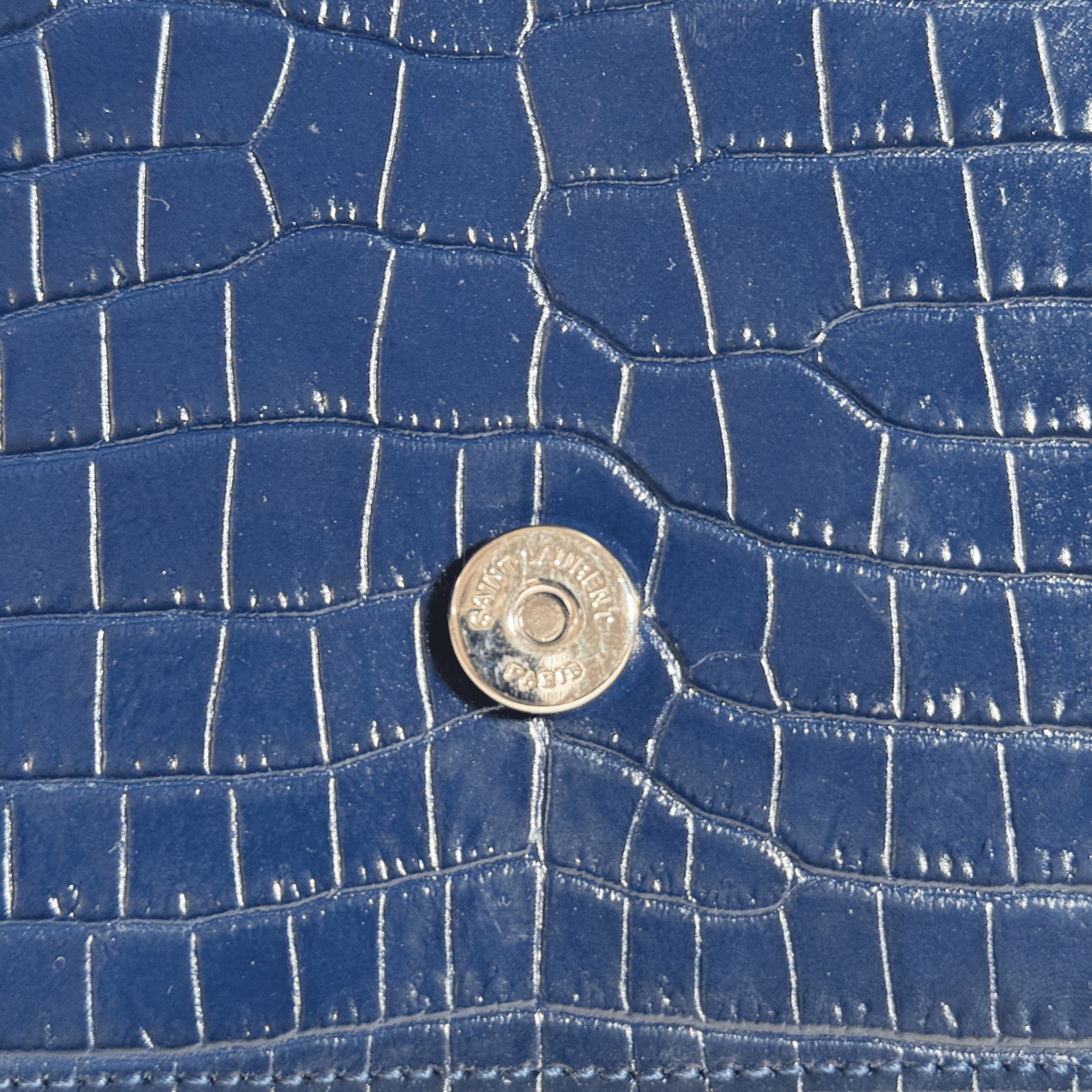 SAC SAINT LAURENT KATE TASSEL - CUIR EMBOSSE CROCDILE BLEU NUIT - La Belle Boutique