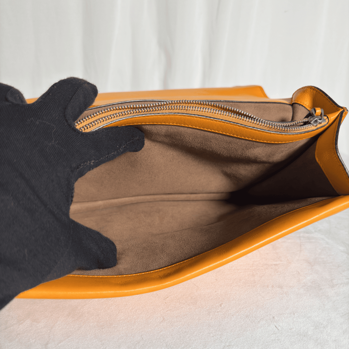 GUCCI - SAC DIONYSUS MEDIUM - TOILE GG SUPREME - ARABESQUES CUIR OCRE - ÉDITION LIMITÉE - La Belle Boutique