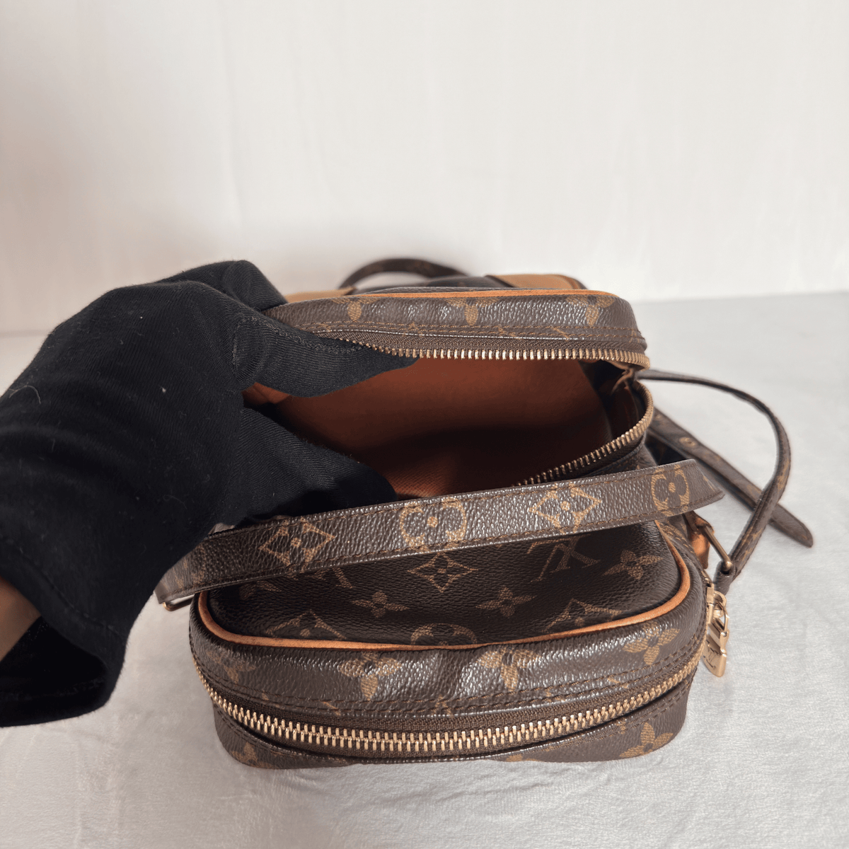 LOUIS VUITTON - AMAZON - TOILE MONOGRAM