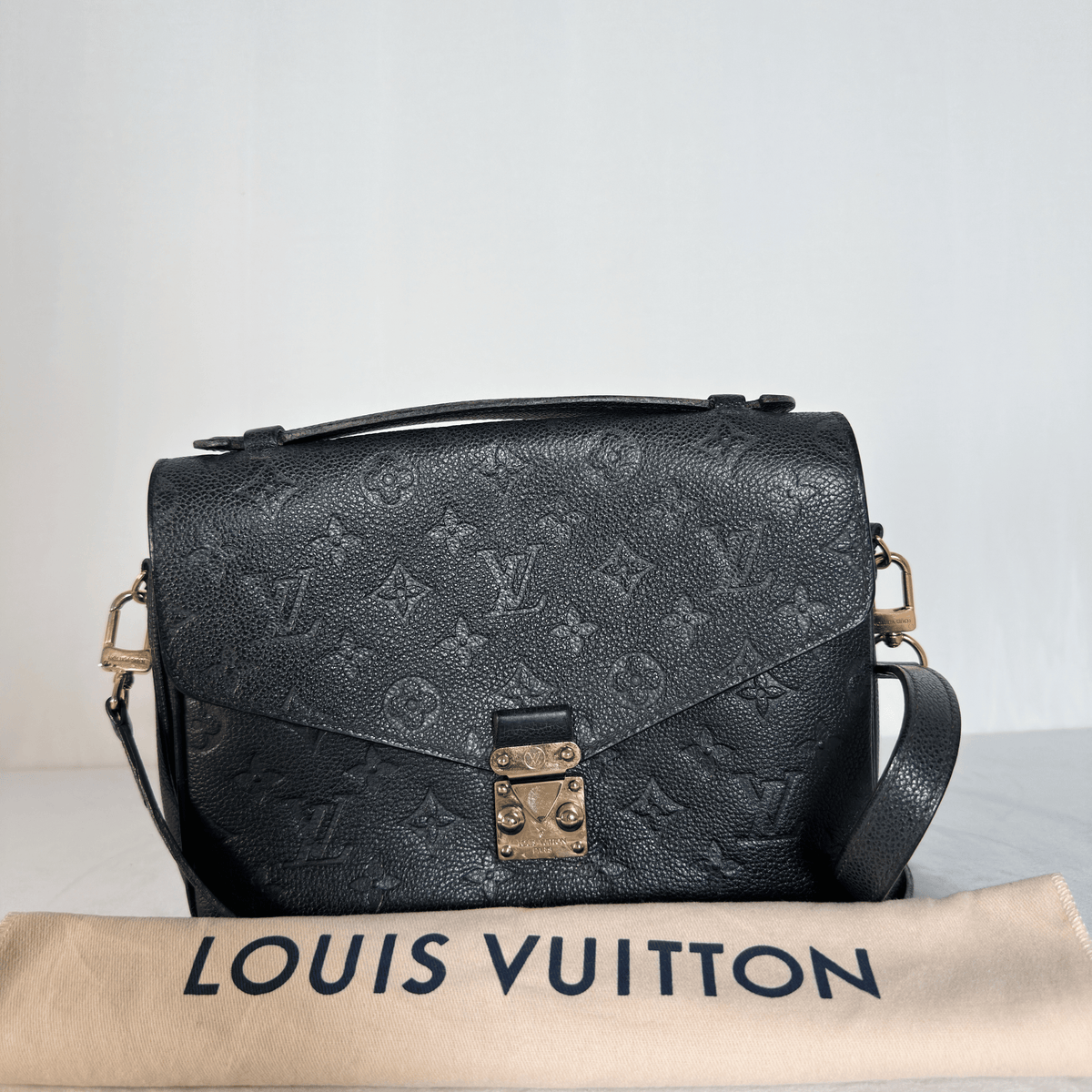 LOUIS VUITTON - POCHETTE METIS - CUIR MONOGRAM EMPREINTE NOIR