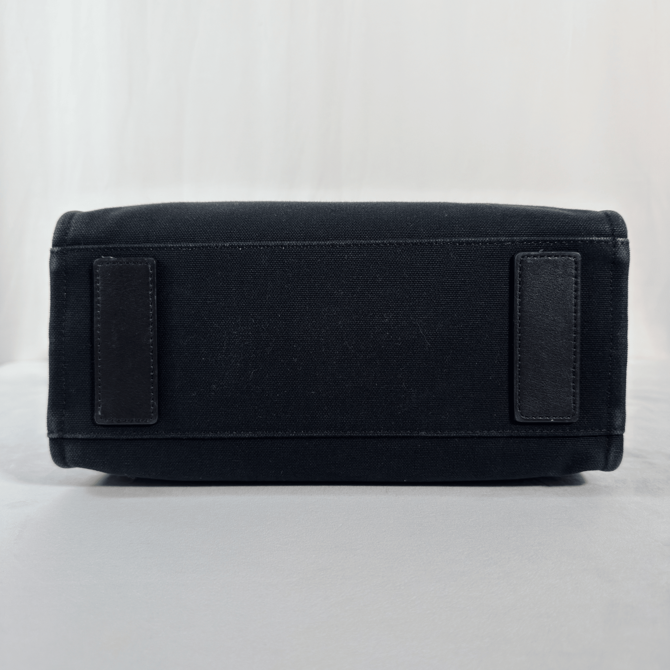 VERSACE - LA MEDUSA SMALL CANVAS TOTE - NOIR ET OR - La Belle Boutique