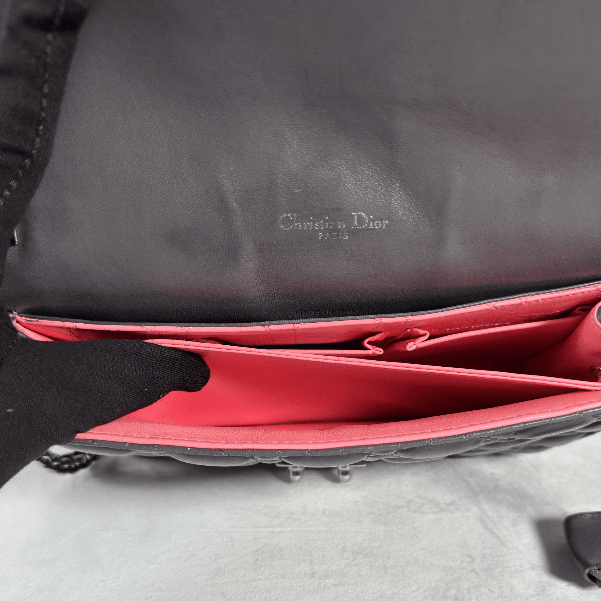 SAC PORTE EPAULE DIOR MISS PROMENADE - CUIR D'AGNEAU CANNAGE GRIS - La Belle Boutique