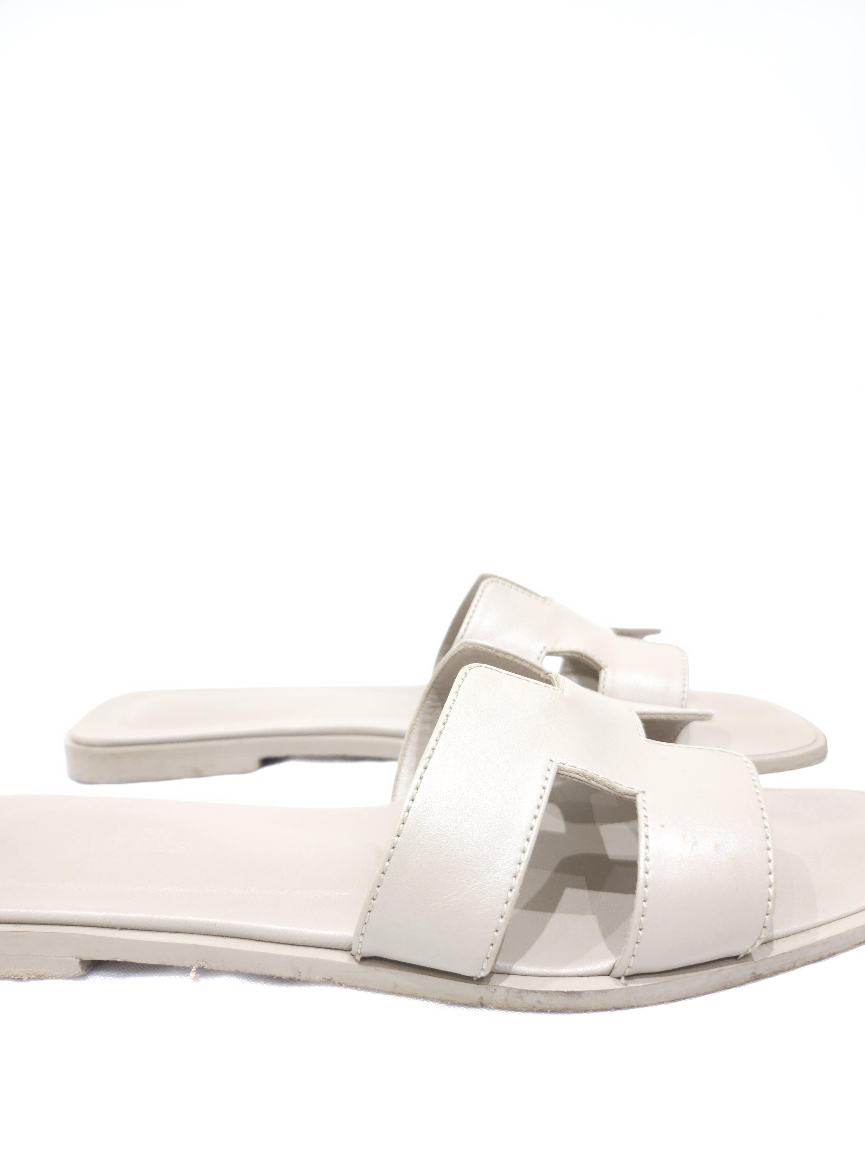 Sandales Hermès Oran Beige mastic T.39
