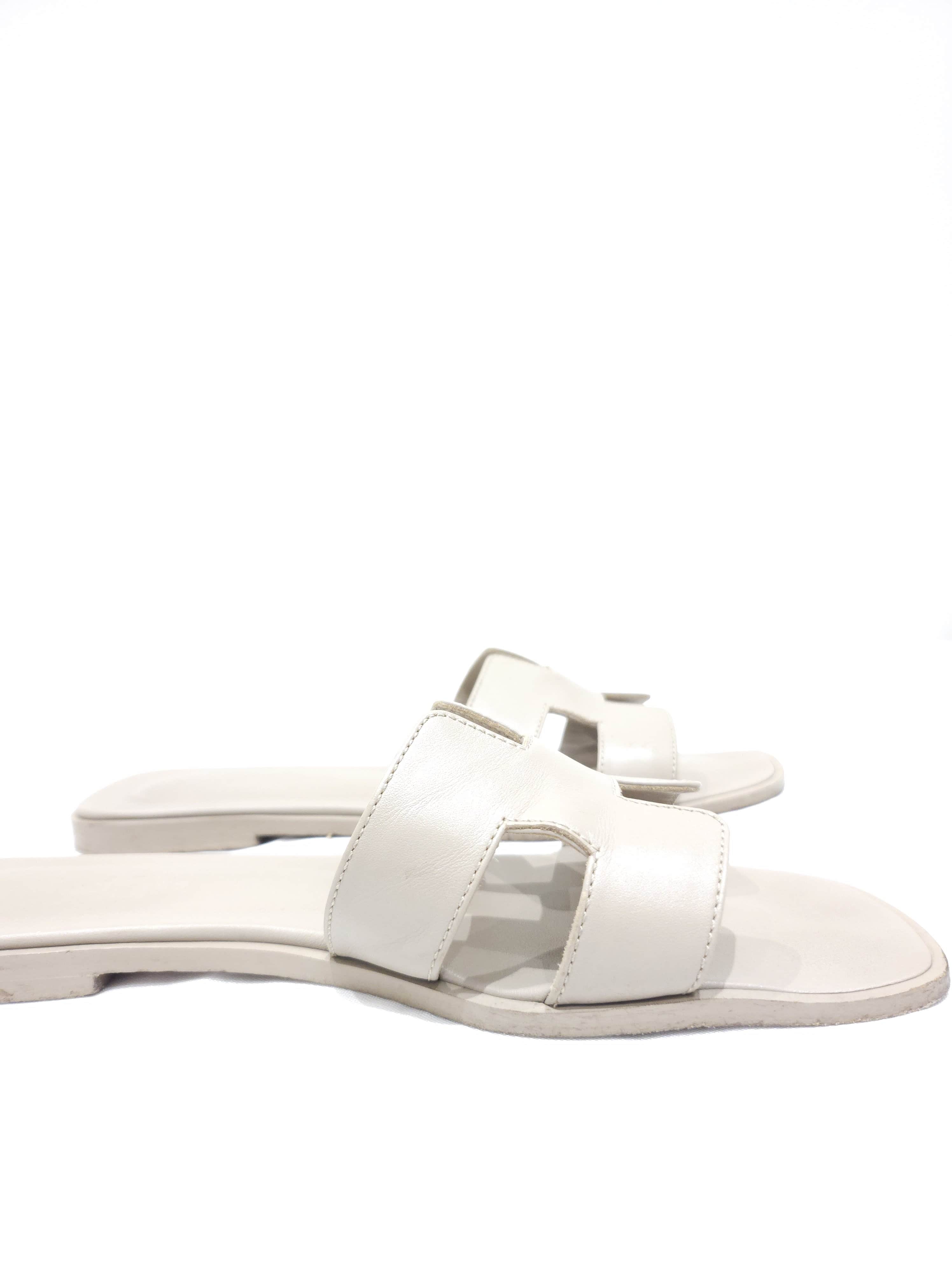 Sandales Hermès Oran Beige mastic T.39