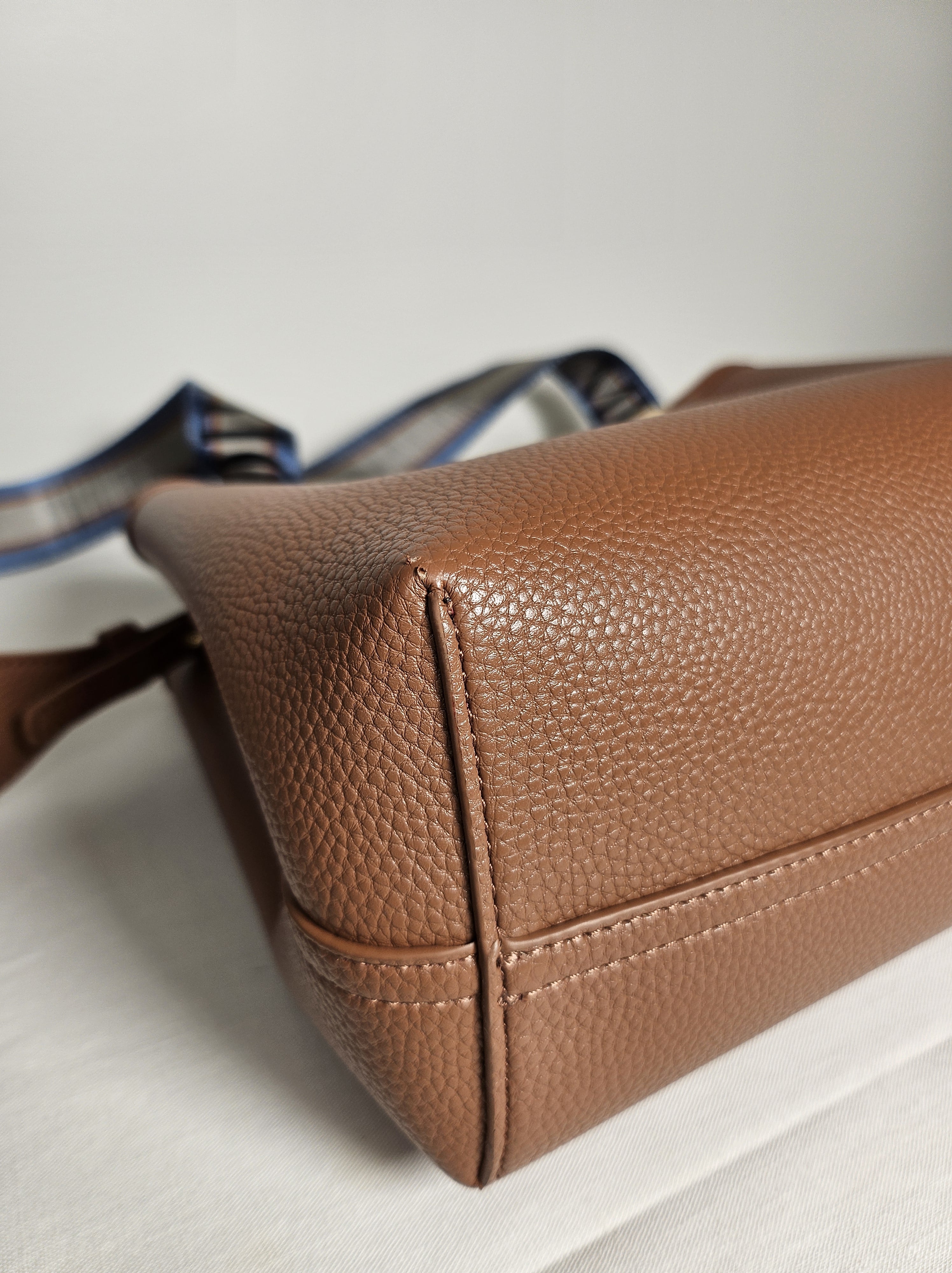 Sac Emporio Armani en Cuir Grainé