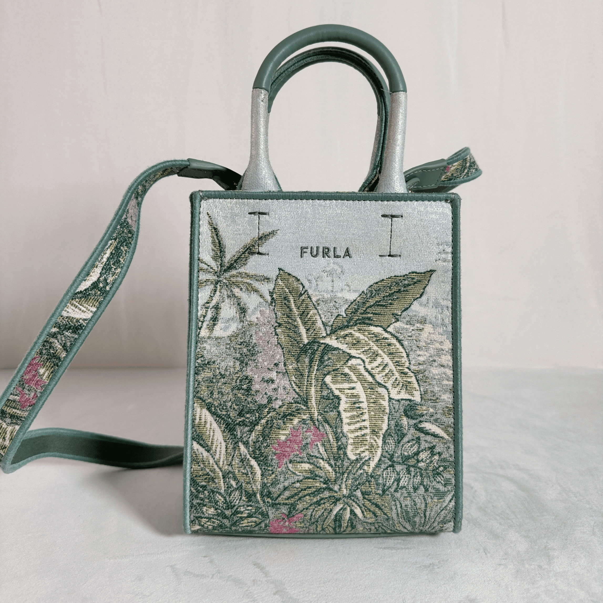 SAC FURLA OPPORTUNITY MINI TOTE - JACQUARD BOTANIQUE VERT - La Belle Boutique