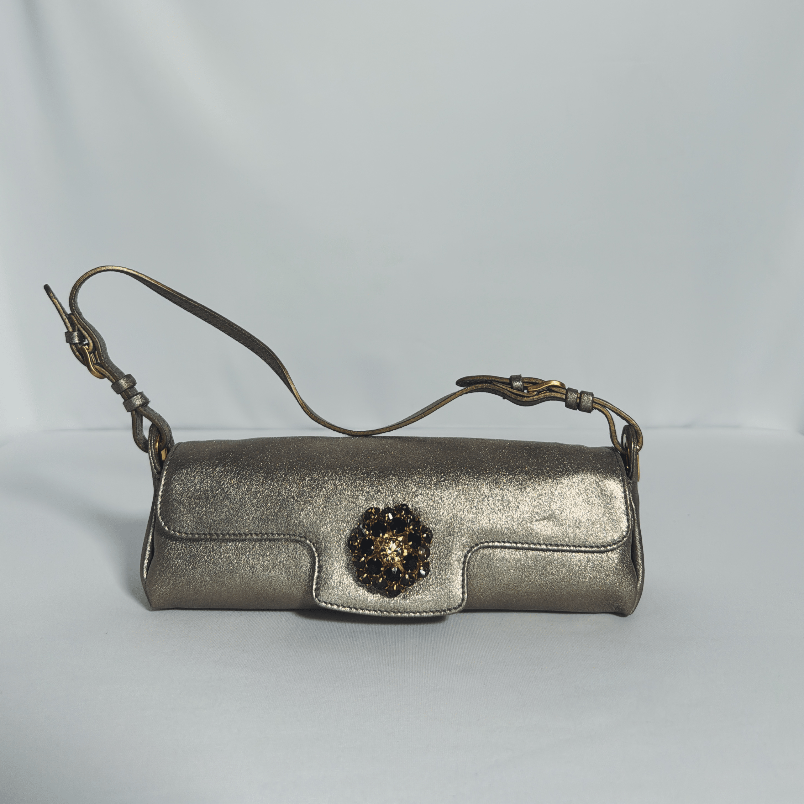 Jimmy Choo Baguette Metallic Vintage â cuir bronze, broche bijoux Swarovski - La Belle Boutique