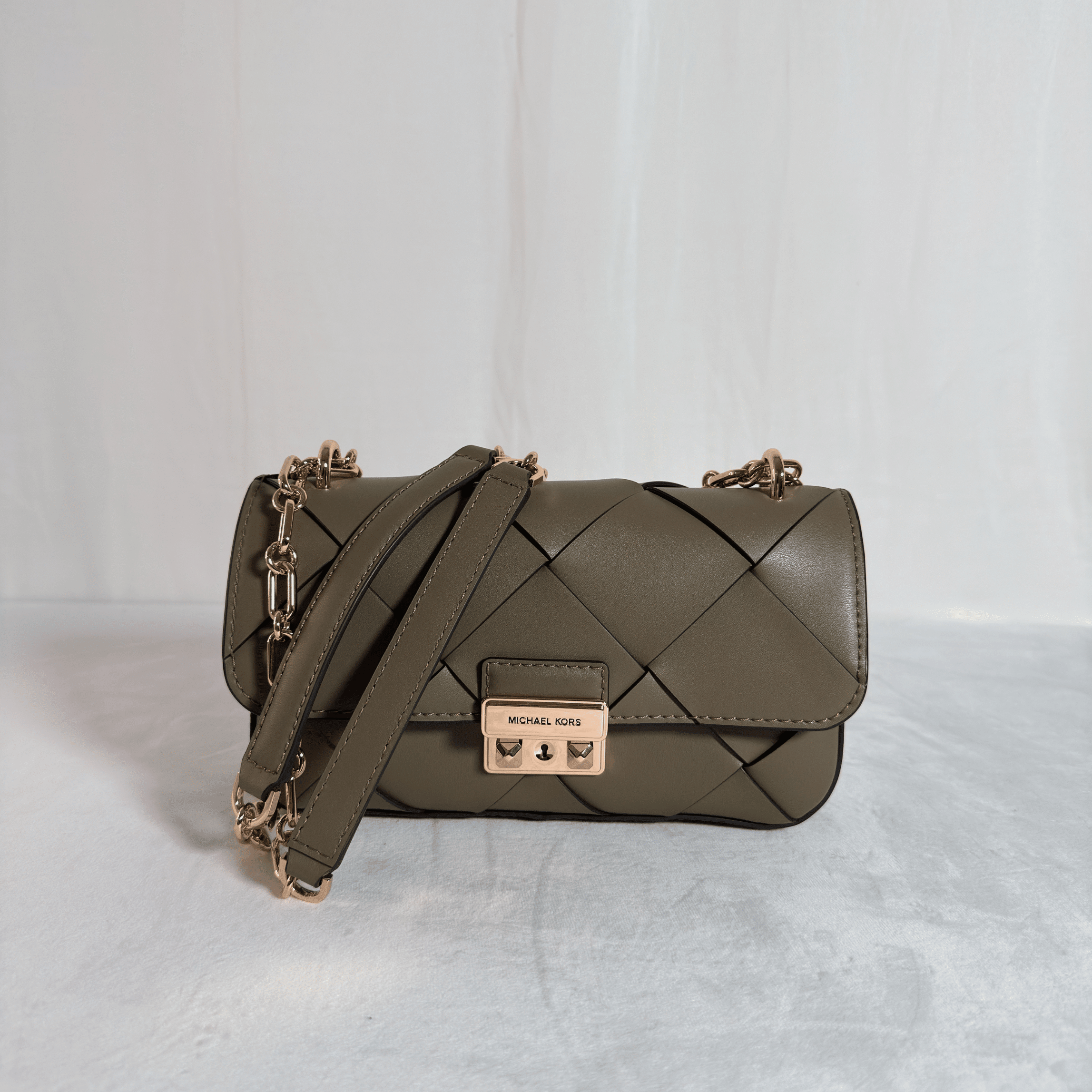 SAC PORTE EPAULE MICHAEL KORS TRIBECA - CUIR TRESSE VERT KAKI - La Belle Boutique