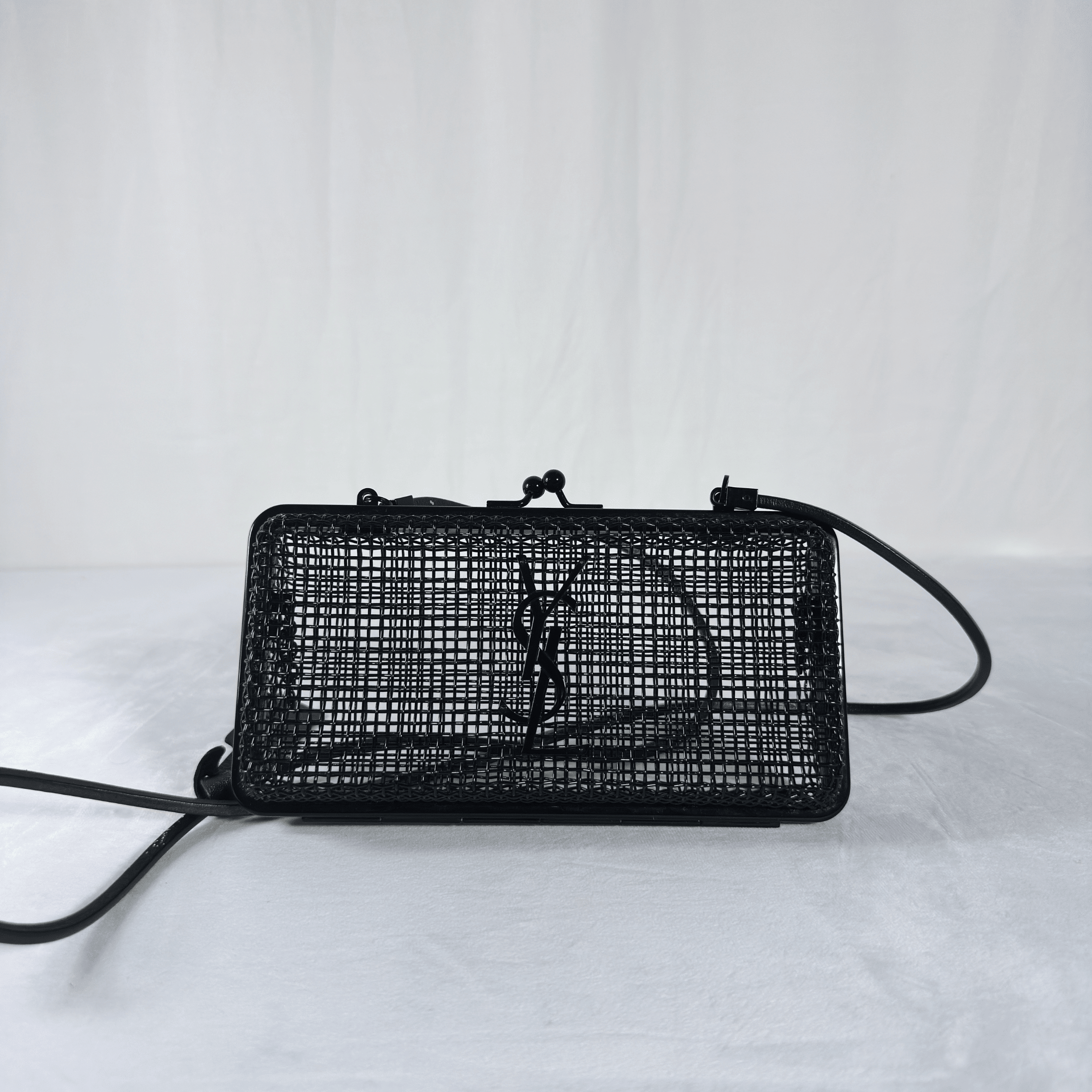 SAC BANDOULIERE SAINT LAURENT EVENING CAGE - METAL NOIR MAT - La Belle Boutique