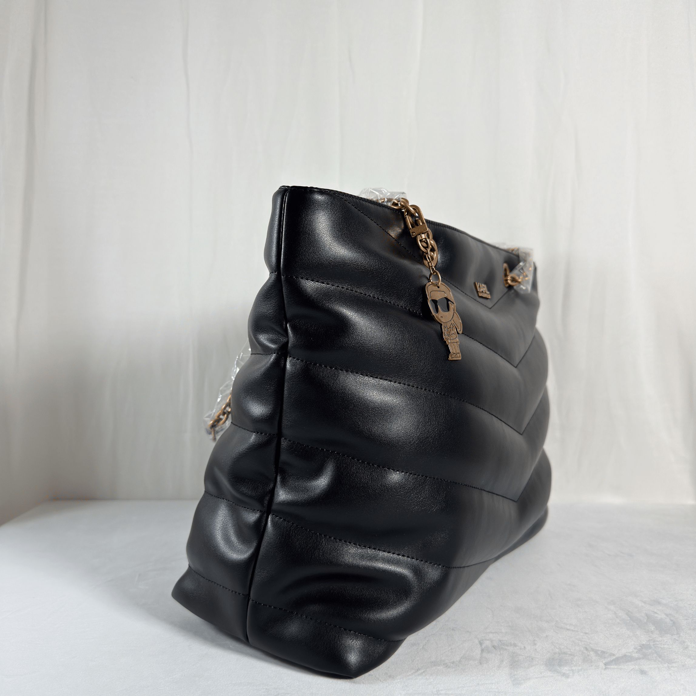 SAC CABAS KARL LAGARFELD - MATELASSE CHEVRON NOIR CUIR PU - La Belle Boutique
