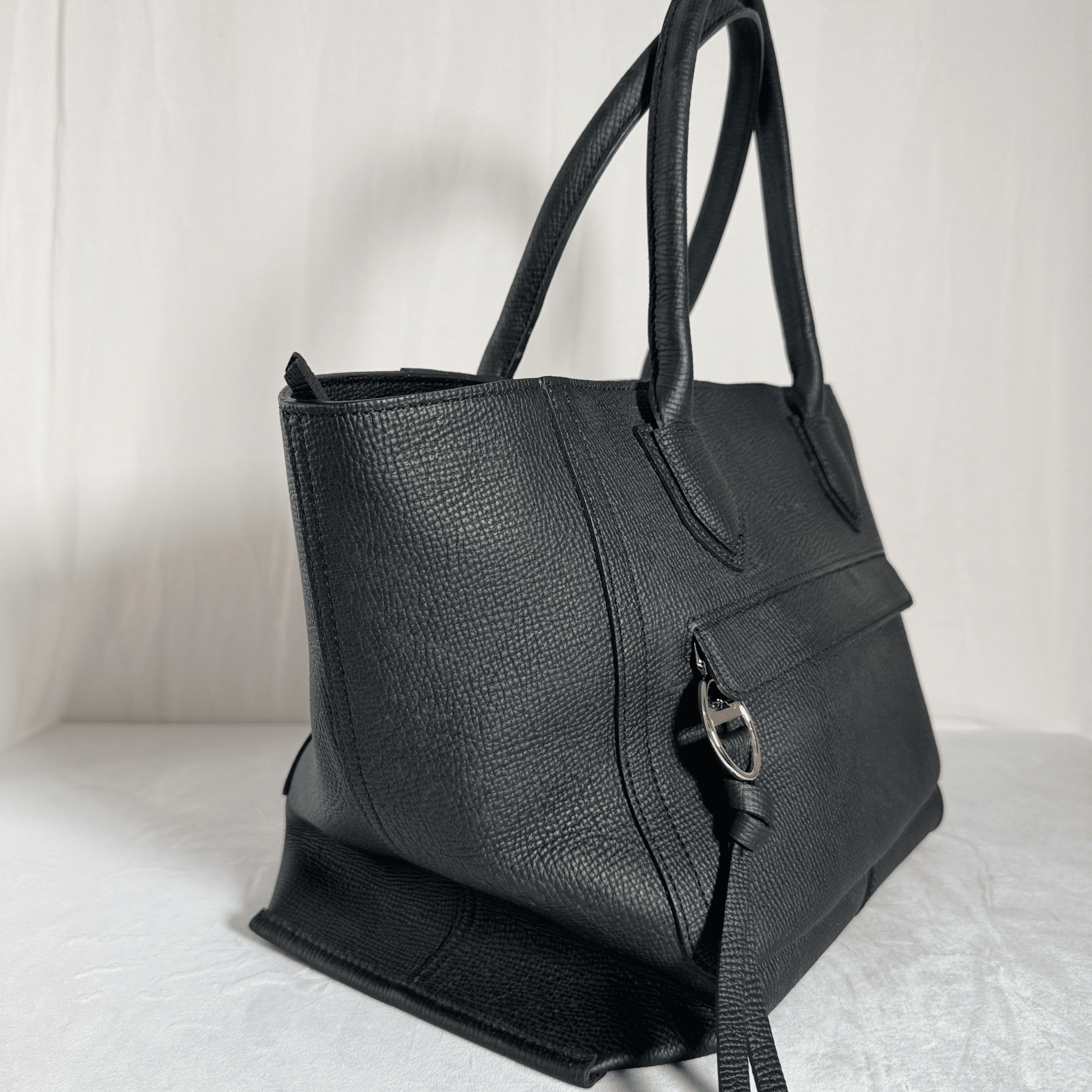 SAC LONGCHAMP MAILBOX – TAILLE L – CUIR GRAINE NOIR - La Belle Boutique