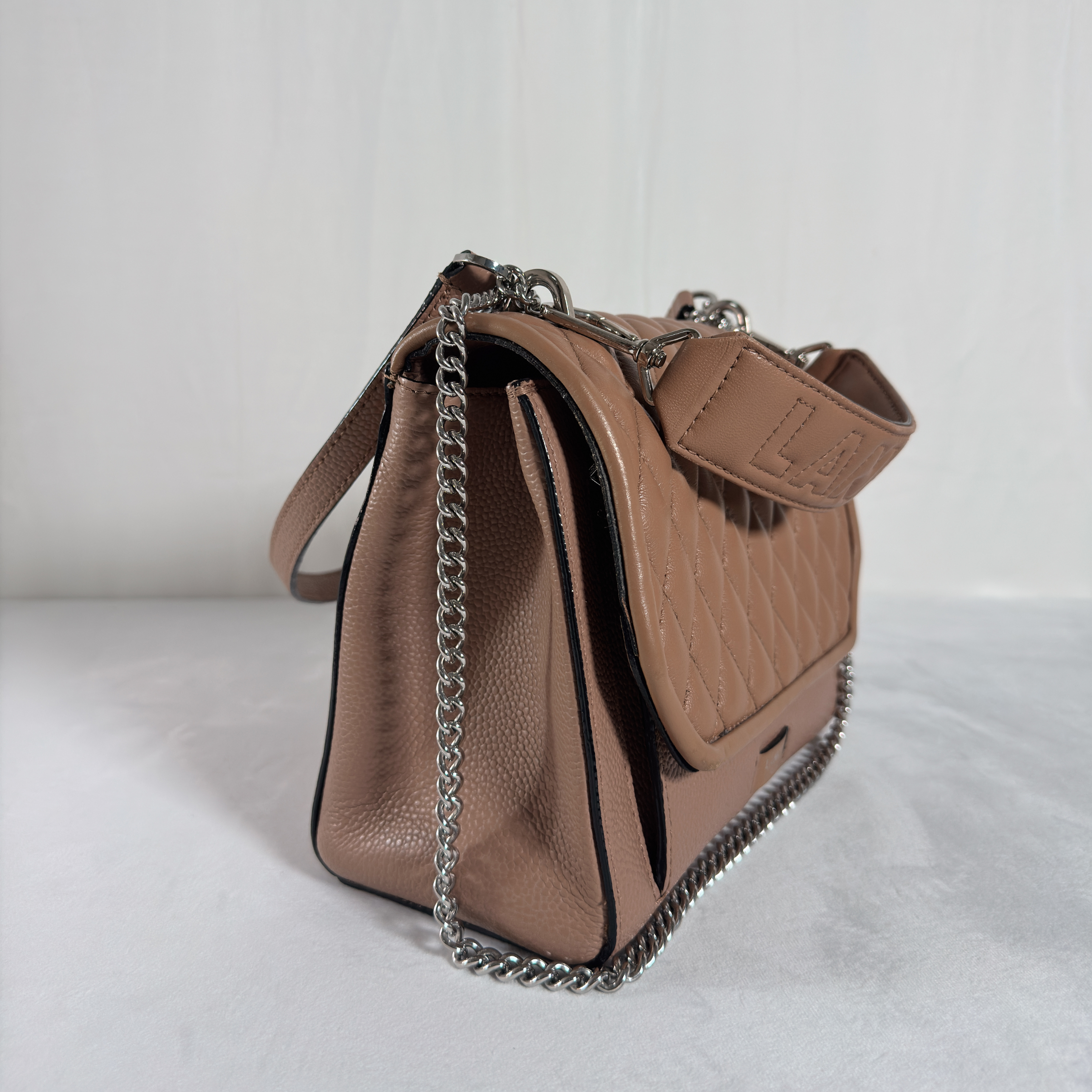 SAC BANDOULIERE LANCEL NINON S - FLAP BAG MATELASSE CAMEL