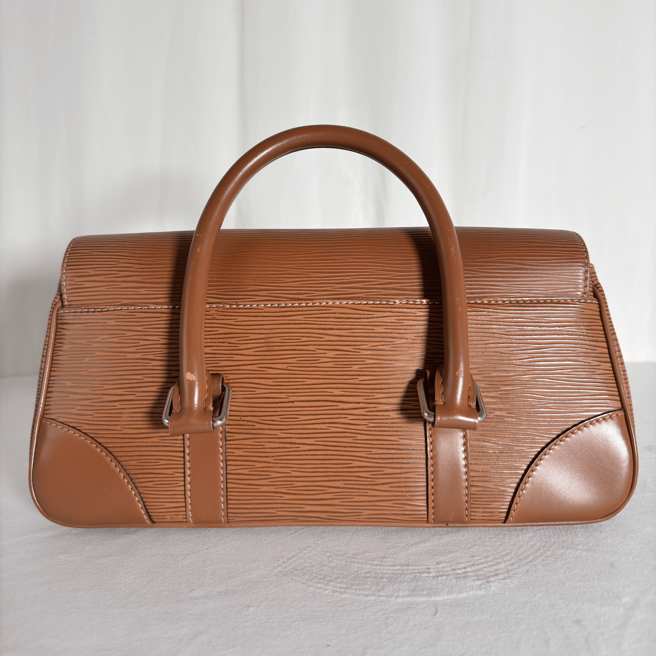 SAC À MAIN LOUIS VUITTON SÉGUR PM - CUIR ÉPI CANNELLE