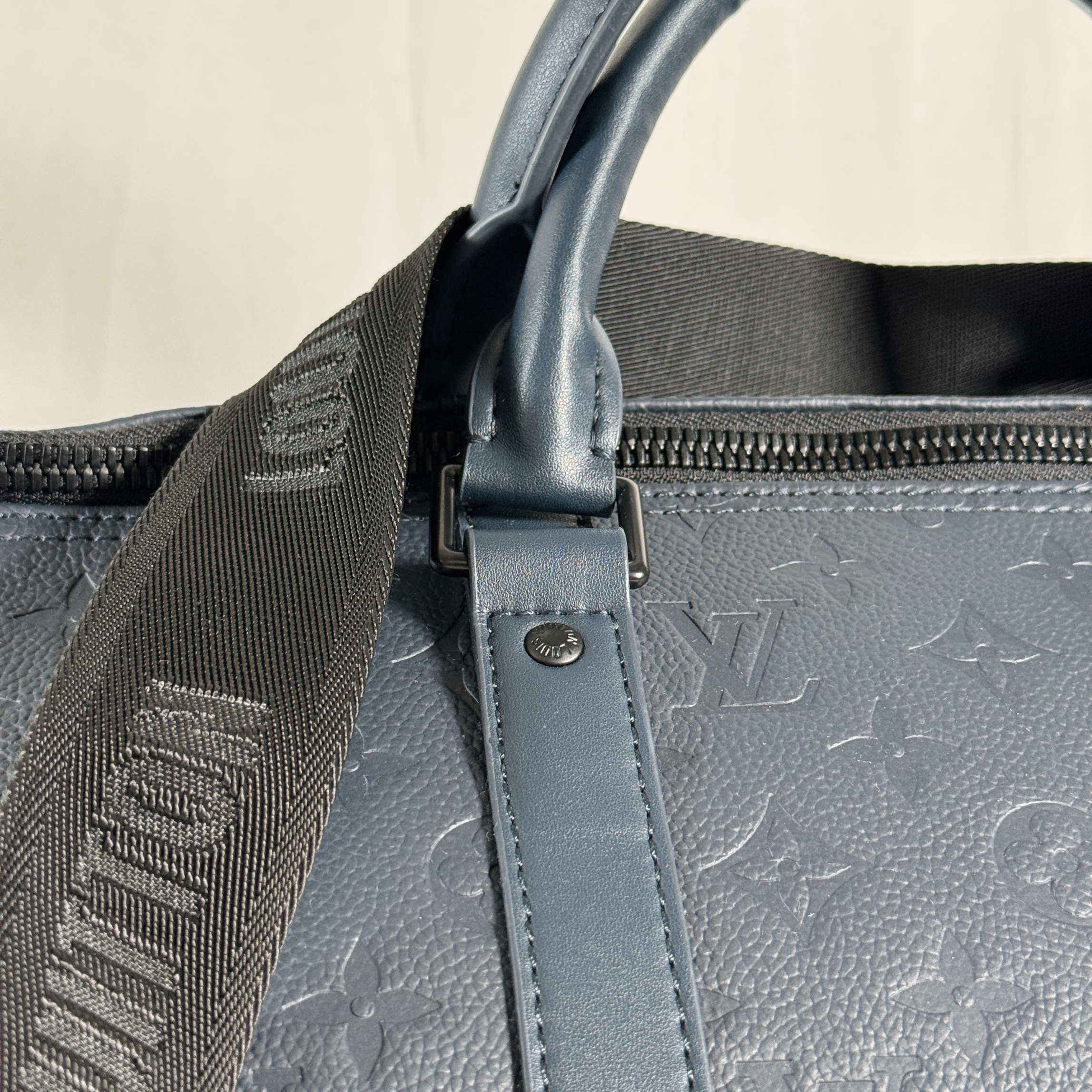SAC DE VOYAGE LOUIS VUITTON KEEPALL BANDOULIERE 50 - CUIR MONOGRAM SHADOW M14840