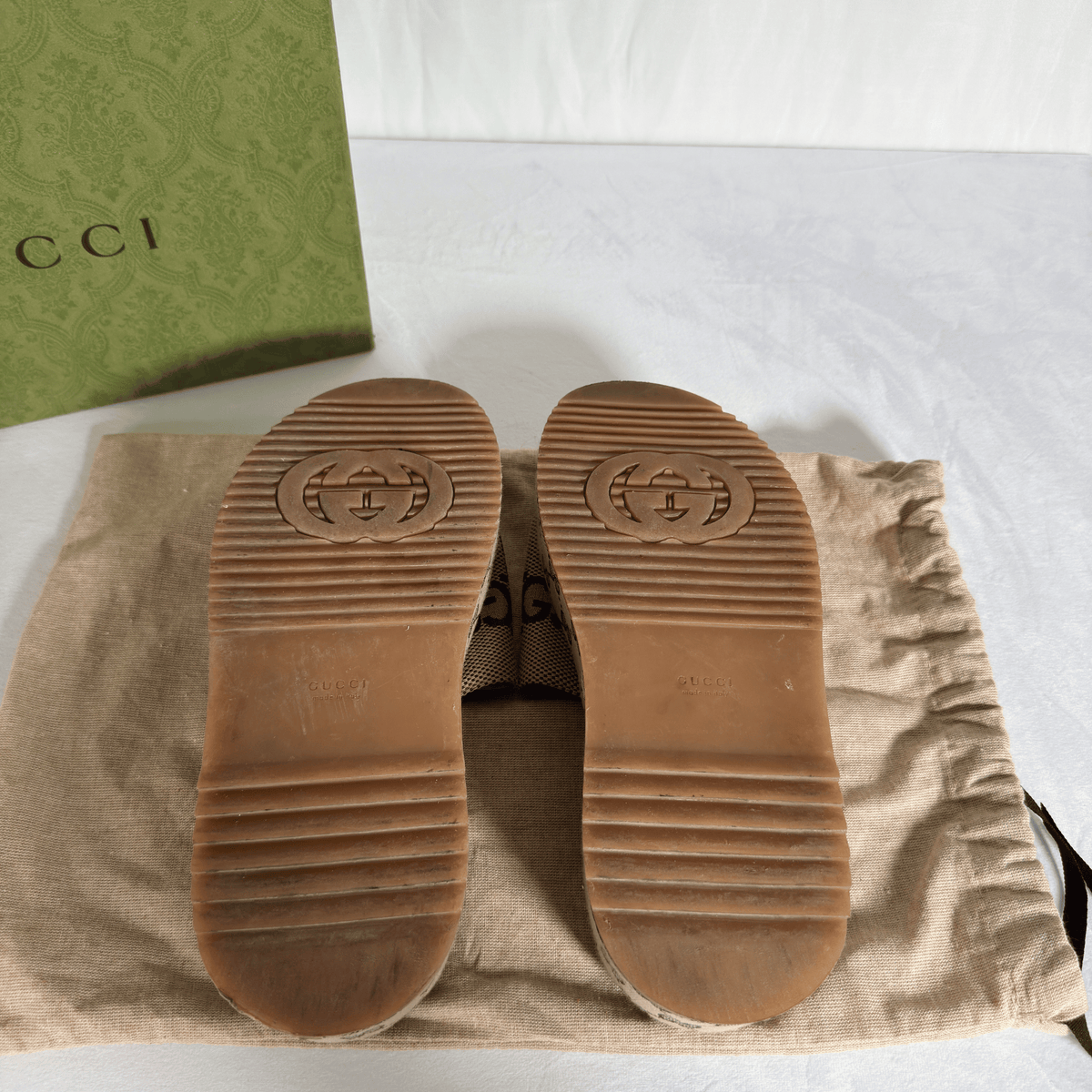 SANDALES À PLATEFORME GUCCI JUMBO GG - TOILE BEIGE/MARRON - TAILLE 39,5