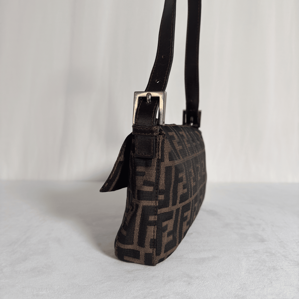 FENDI BAGUETTE - TOILE ZUCCA VINTAGE - La Belle Boutique