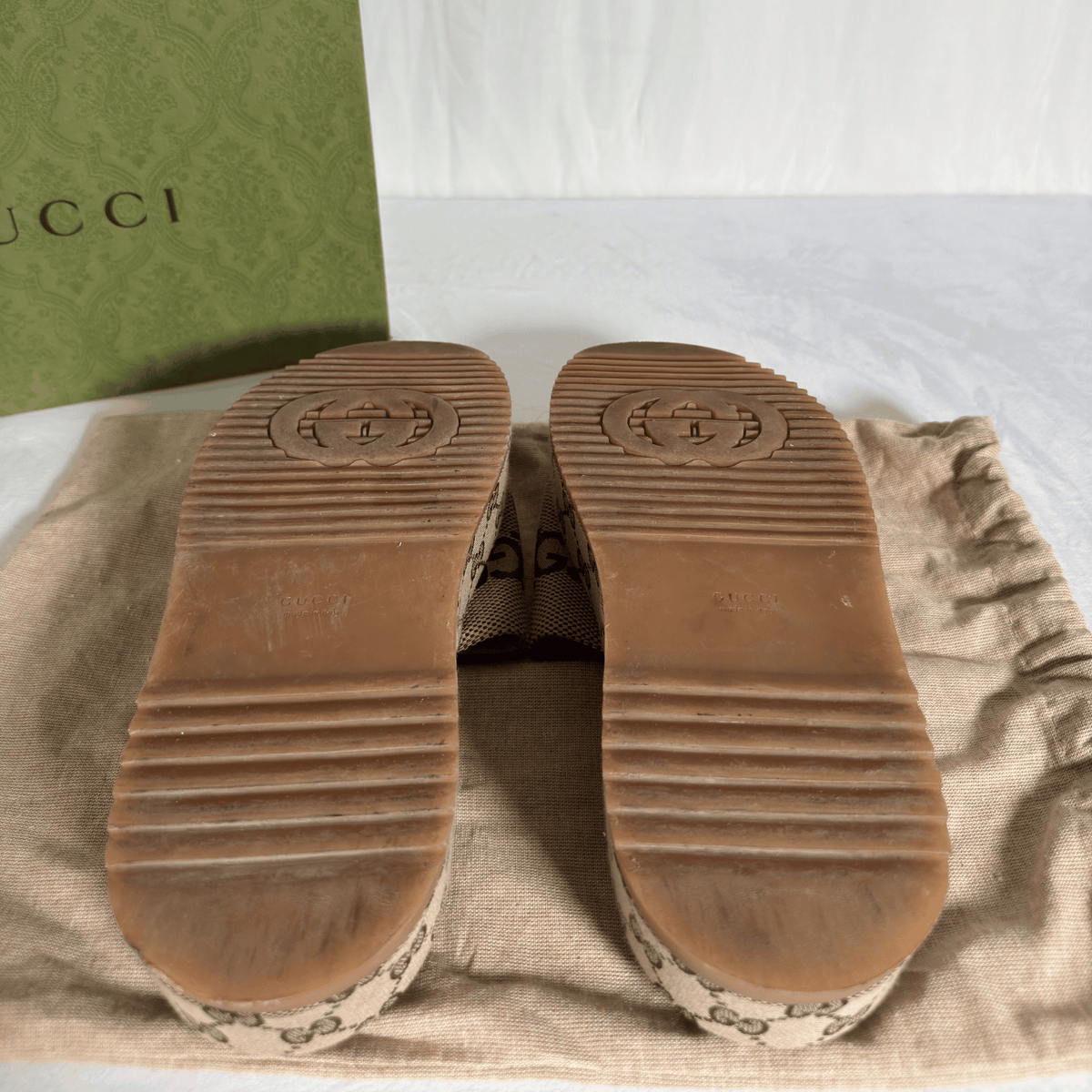 SANDALES À PLATEFORME GUCCI JUMBO GG - TOILE BEIGE/MARRON - TAILLE 39,5