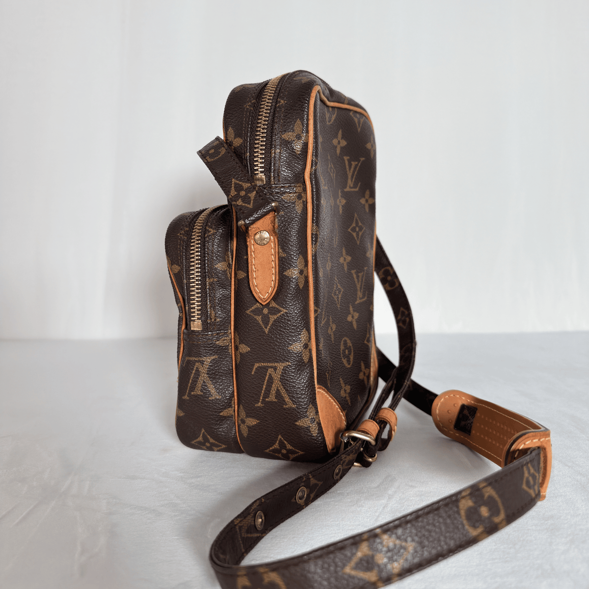 LOUIS VUITTON - AMAZON - TOILE MONOGRAM