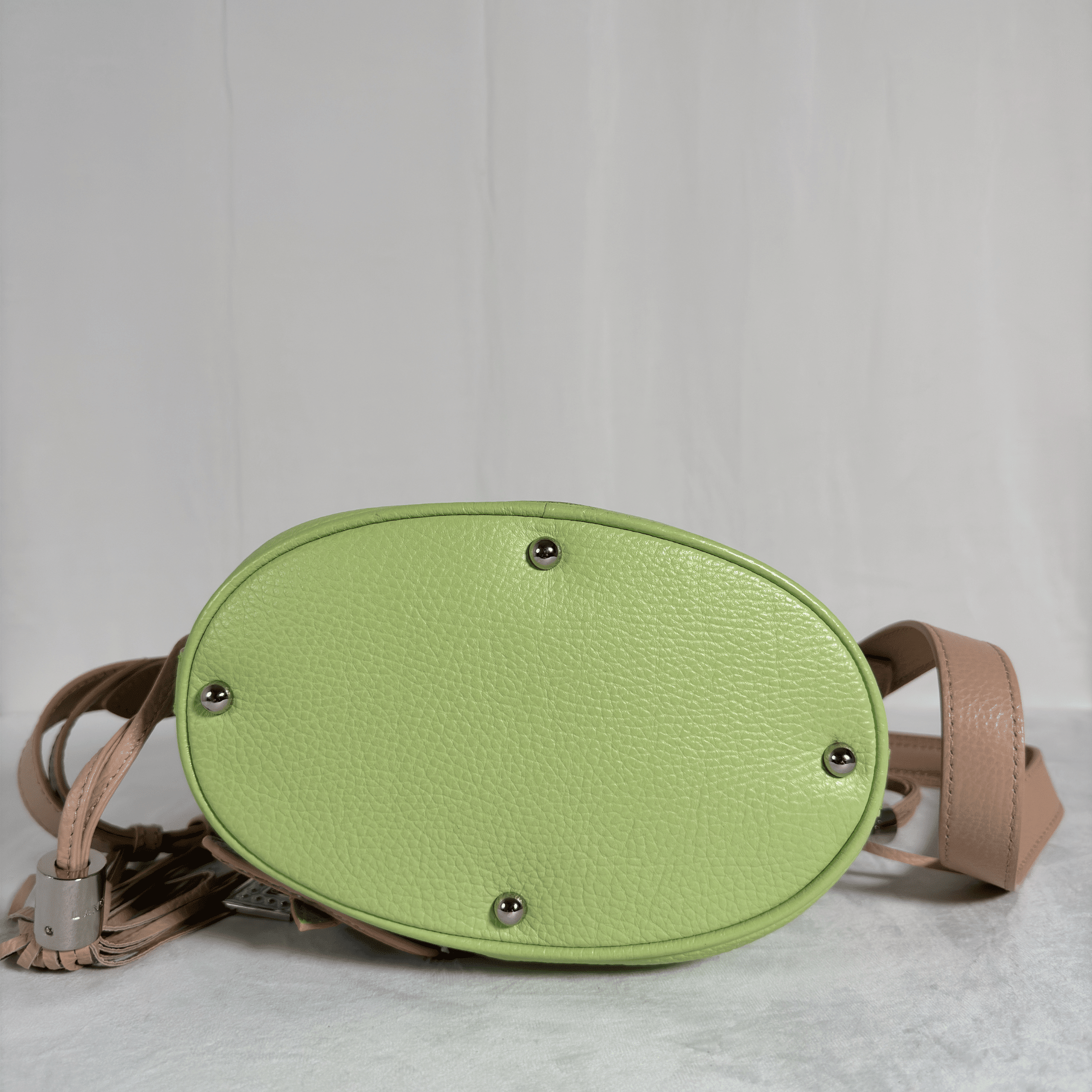 SAC SEAU LANCEL PREMIER FLIRT S - EDITION LIMITEE PYTHON BICOLORE VERT/NUDE - La Belle Boutique