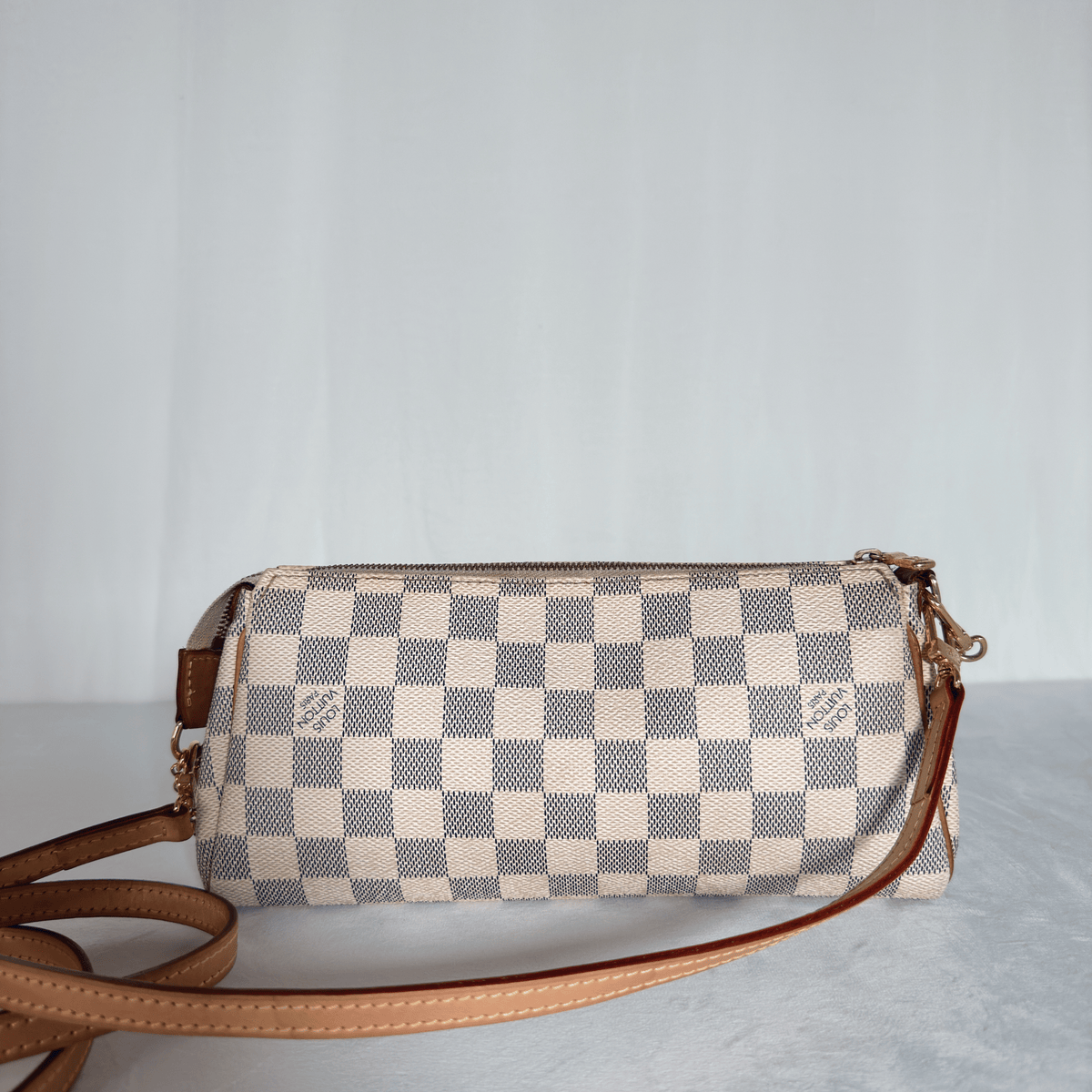 LOUIS VUITTON - POCHETTE EVA - TOILE DAMIER AZUR