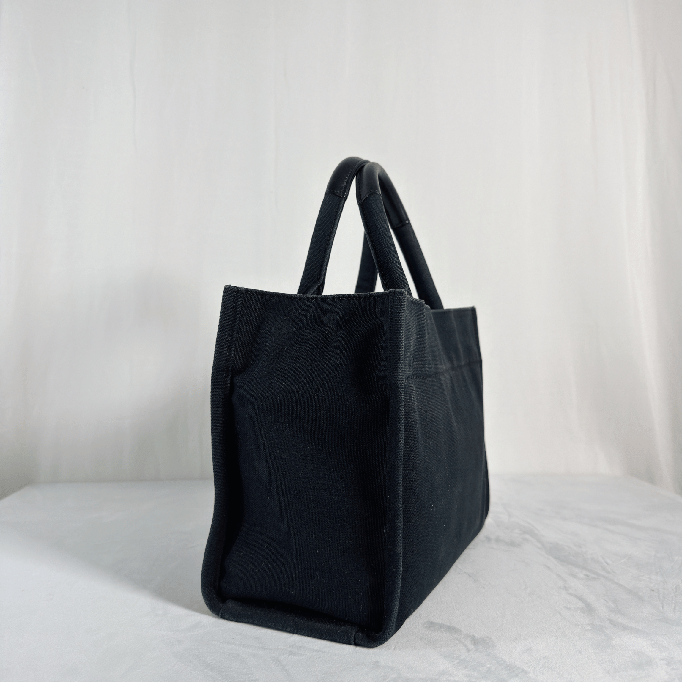 VERSACE - LA MEDUSA LARGE CANVAS TOTE - NOIR ET OR
