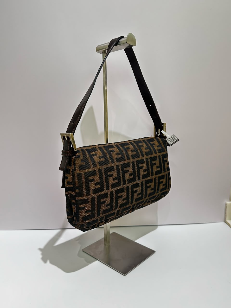 FENDI BAGUETTE ZUCCA - TOILE MARRON/BEIGE