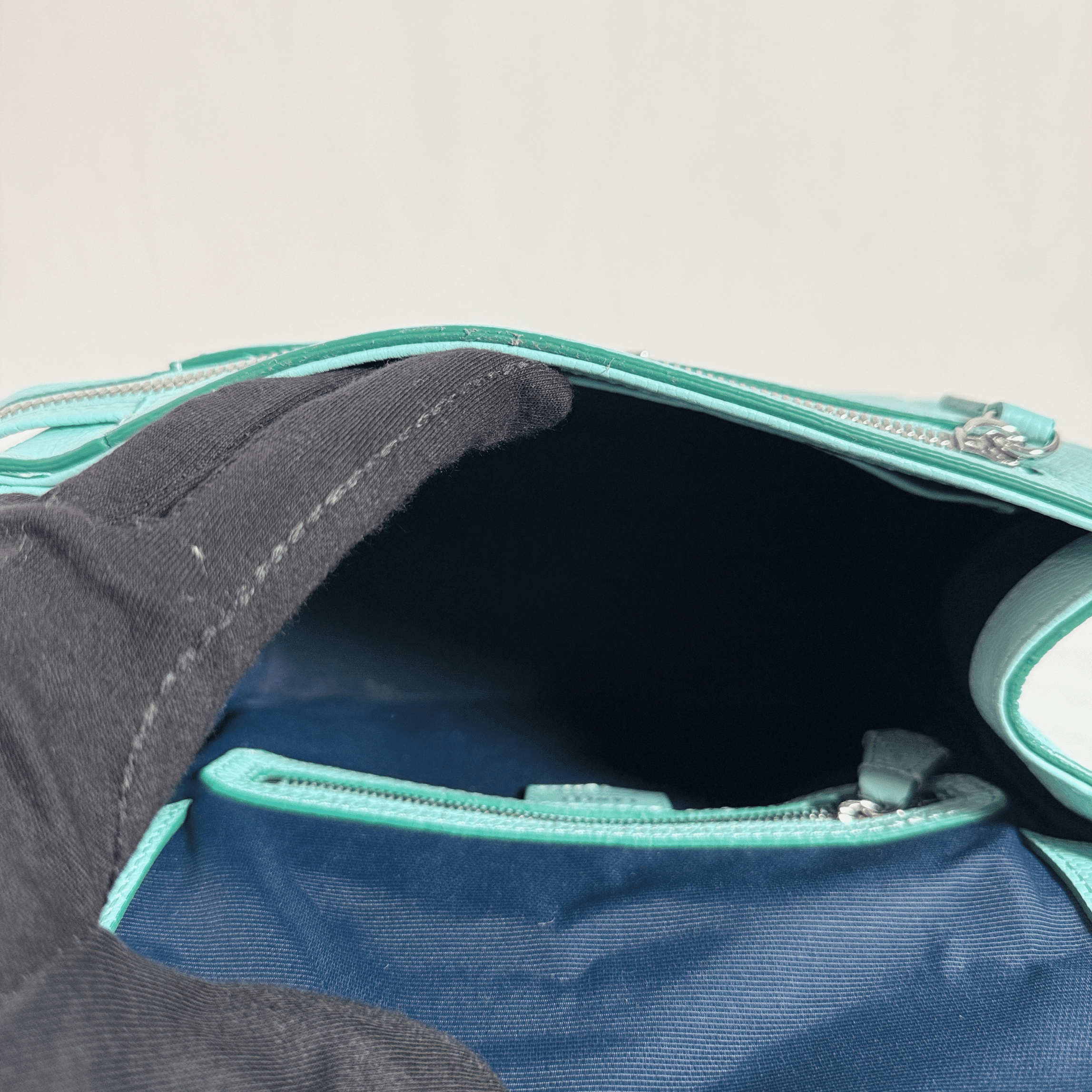 SAC LANCEL NINON M - CUIR GRAINE TURQUOISE - La Belle Boutique