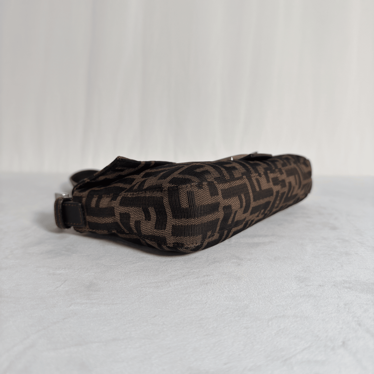 FENDI BAGUETTE - TOILE ZUCCA VINTAGE - La Belle Boutique