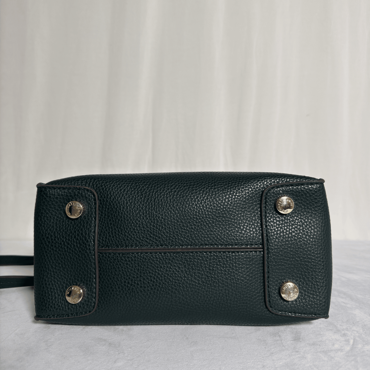 MICHAEL KORS -SAC MERCER - CUIR GRAINÉ VERT SAPIN - La Belle Boutique