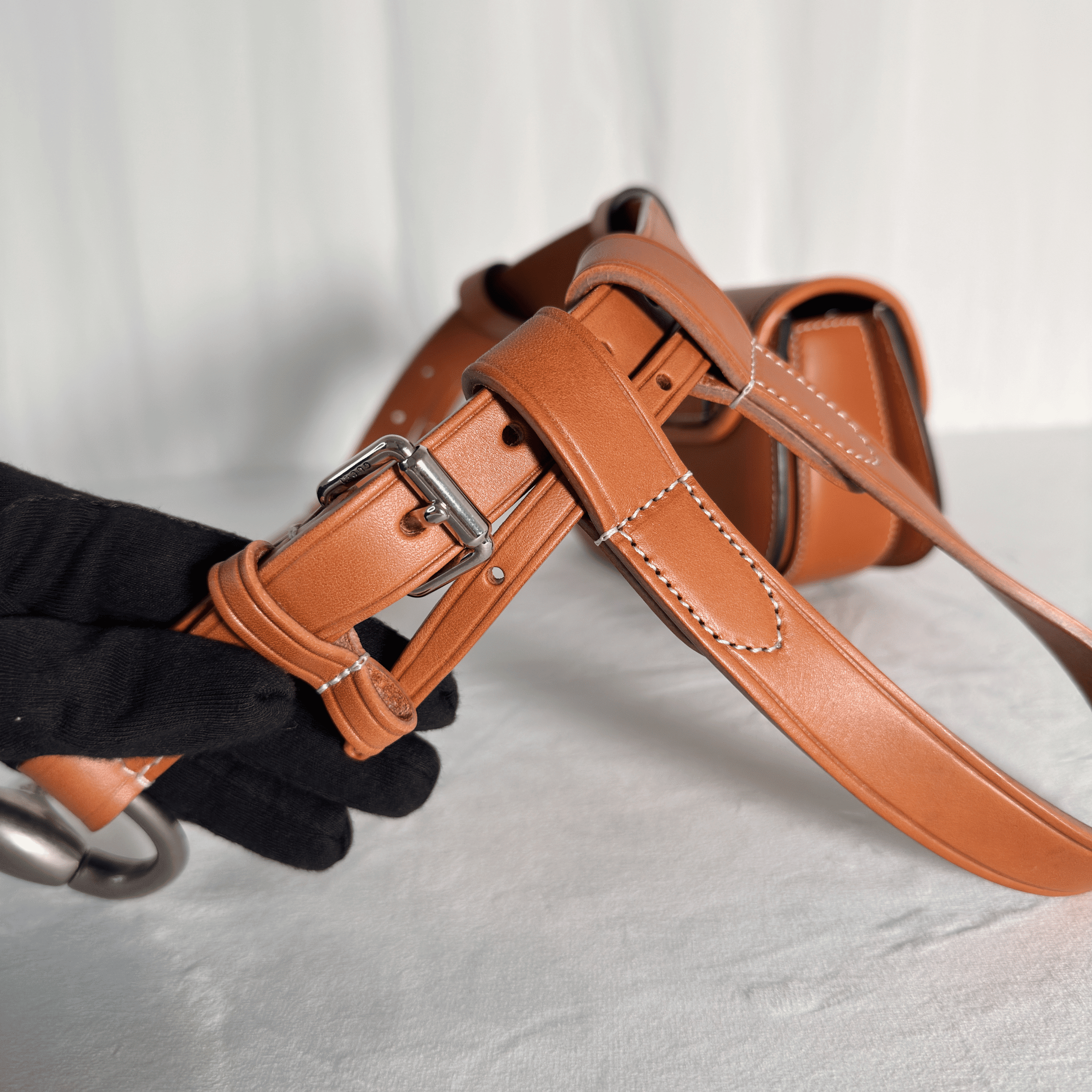 GUCCI - SAC CEINTURE BAMBOO 1947 - CUIR LISSE COGNAC - QUINCAILLERIE GUN-METAL - La Belle Boutique