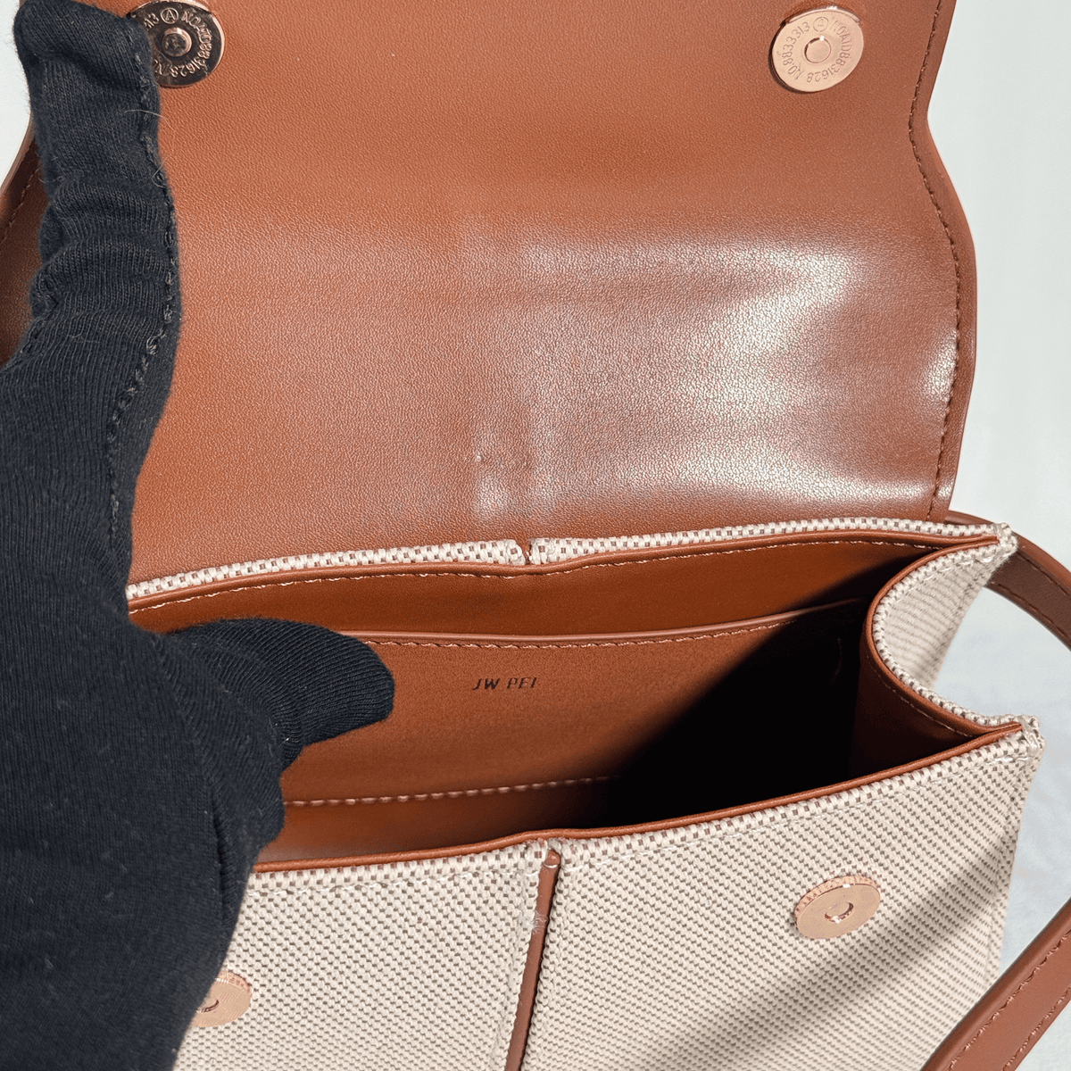 JW PEI - ELIS MINI - TOILE CANVAS ET CUIR VEGAN COGNAC