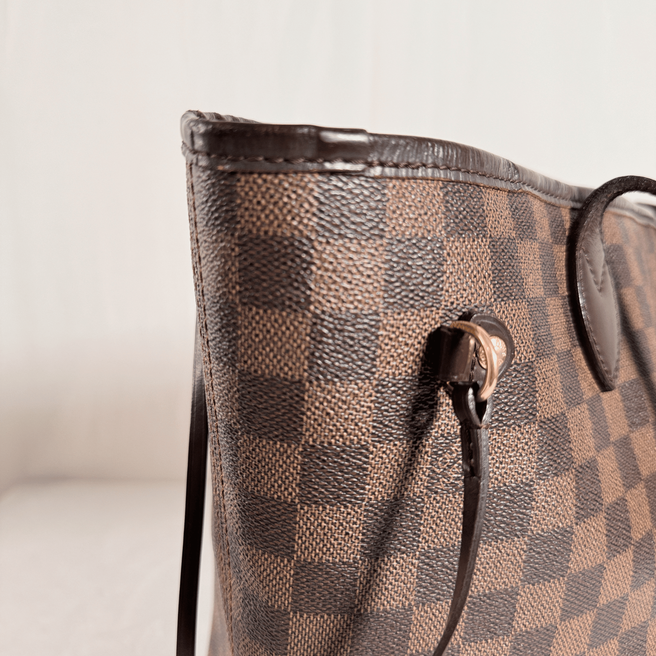 SAC LOUIS VUITTON NEVERFULL MM - TOILE DAMIER EBENE - La Belle Boutique
