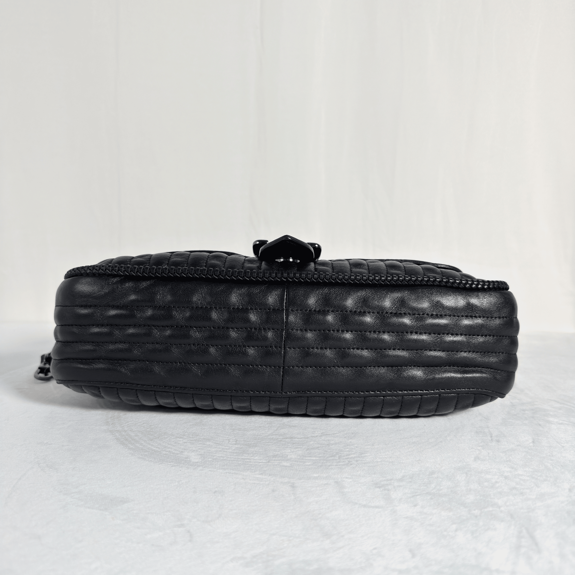 SAC BANDOULIERE LONGCHAMP AMAZONE M - CUIR MATELASSE NOIR - La Belle Boutique