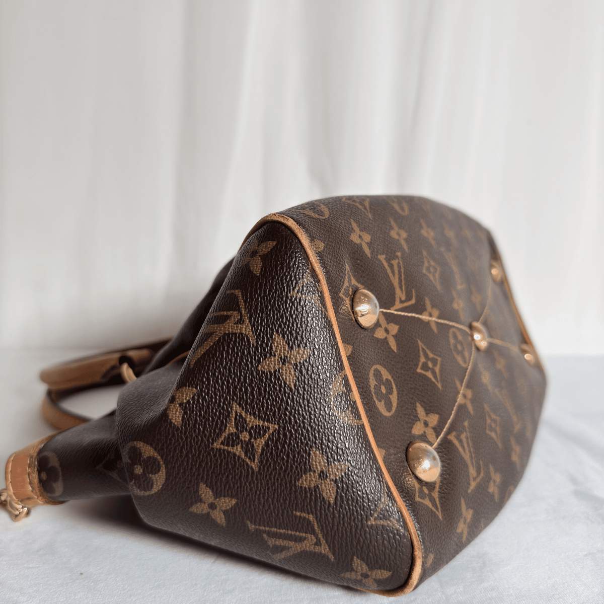 LOUIS VUITTON - SAC À MAIN TIVOLI PM - TOILE MONOGRAMME - VINTAGE - La Belle Boutique