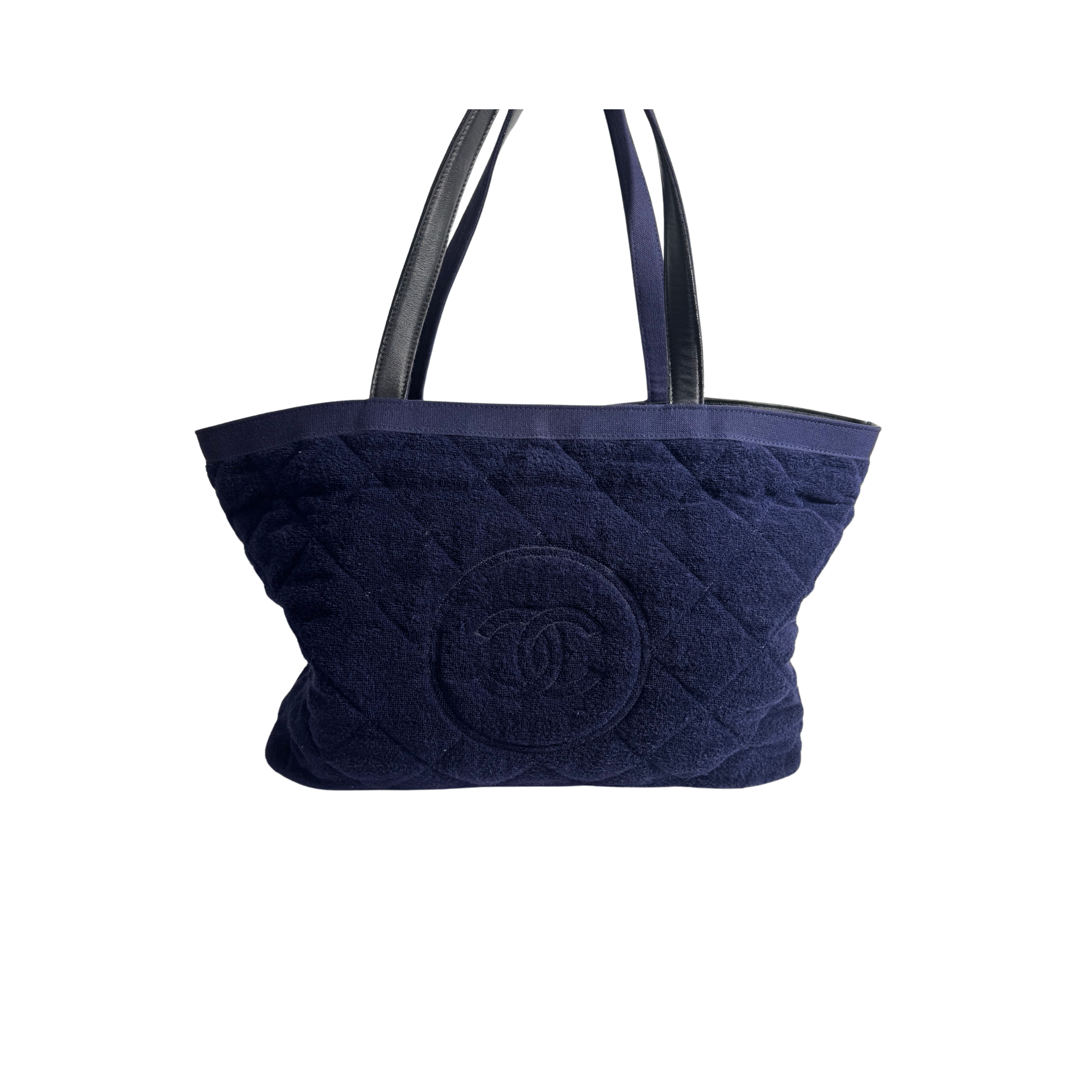 Chanel Timeless Pool – Édition Limitée | Sac Cabas en Éponge Bleu Marine