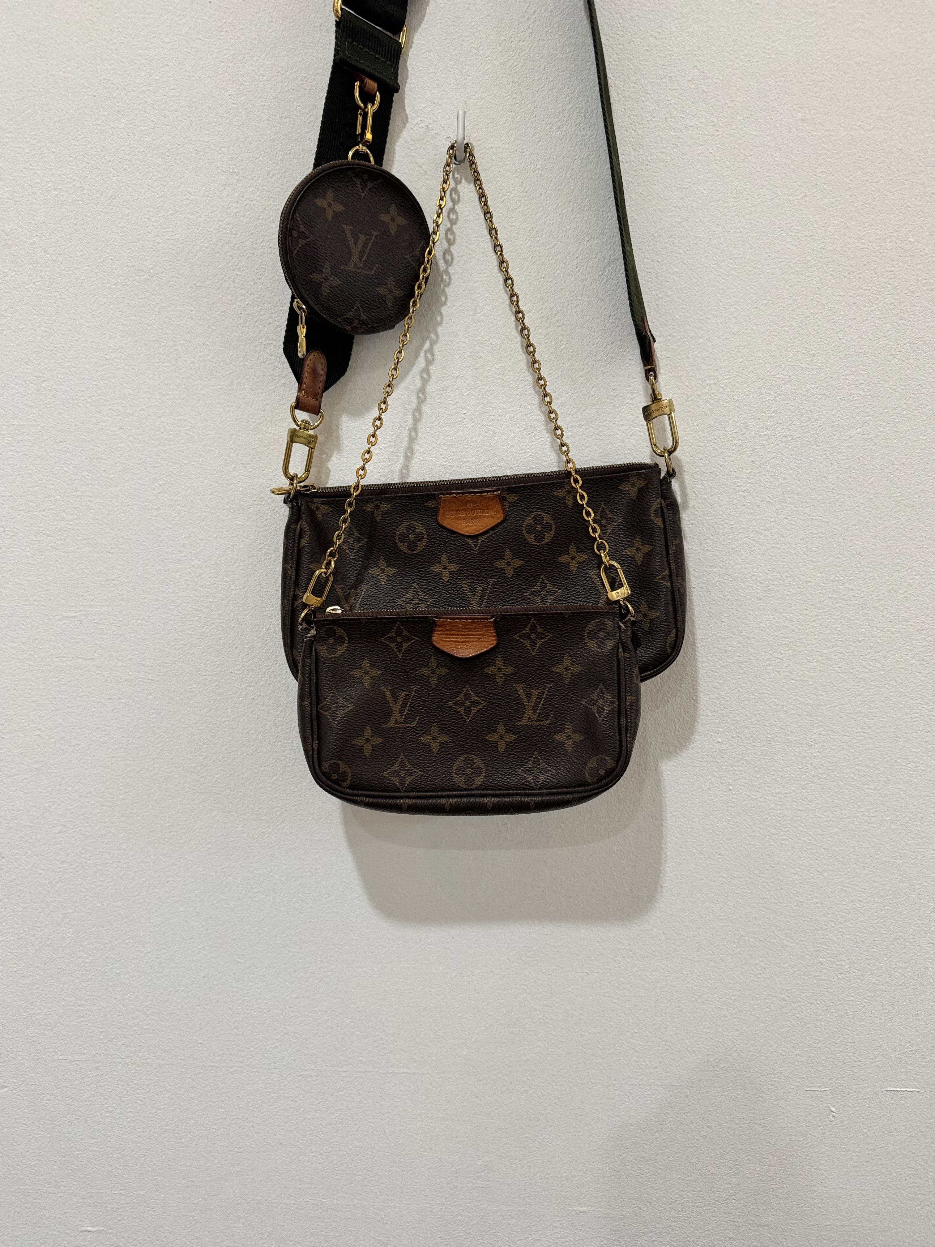 Sac Bandoulière multipochette Louis Vuitton