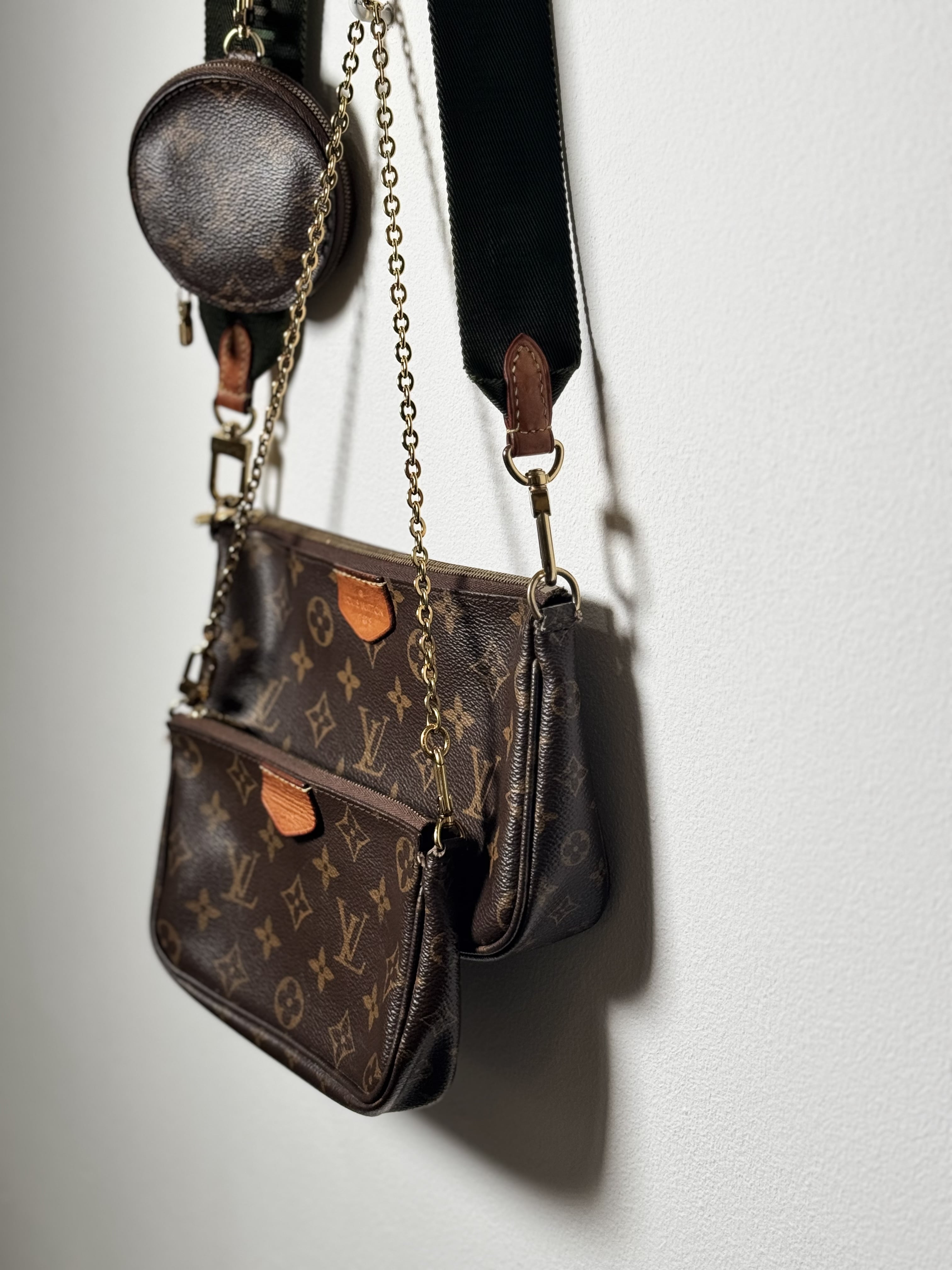 Sac Bandoulière multipochette Louis Vuitton