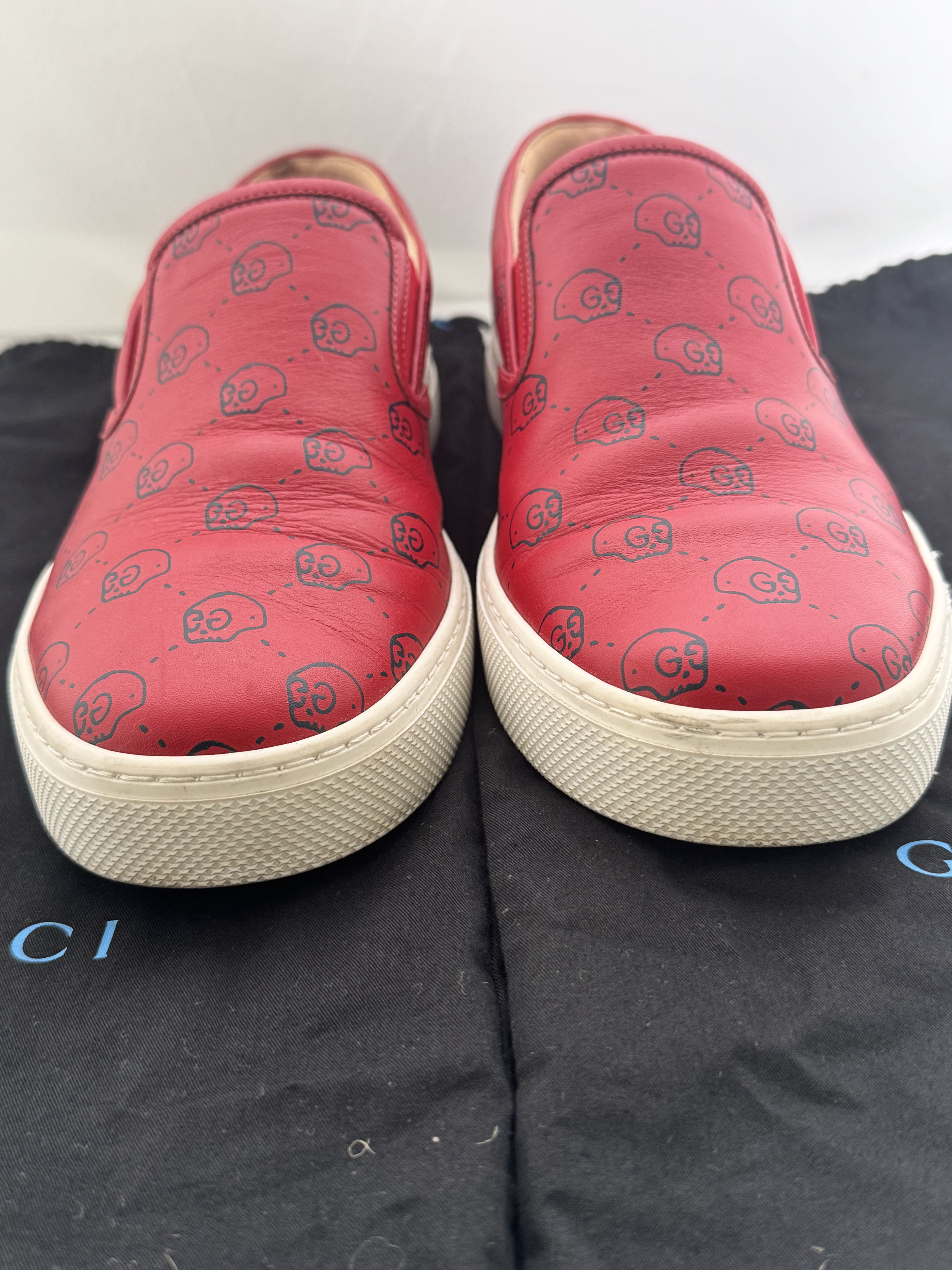 Sneakers Slip-On Gucci Ghost en cuir rouge